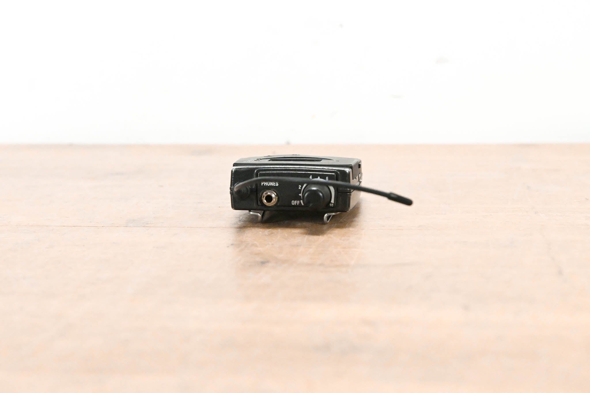 Sennheiser ew 300 IEM G3 Wireless In-Ear Monitoring System - 516-558 MHz