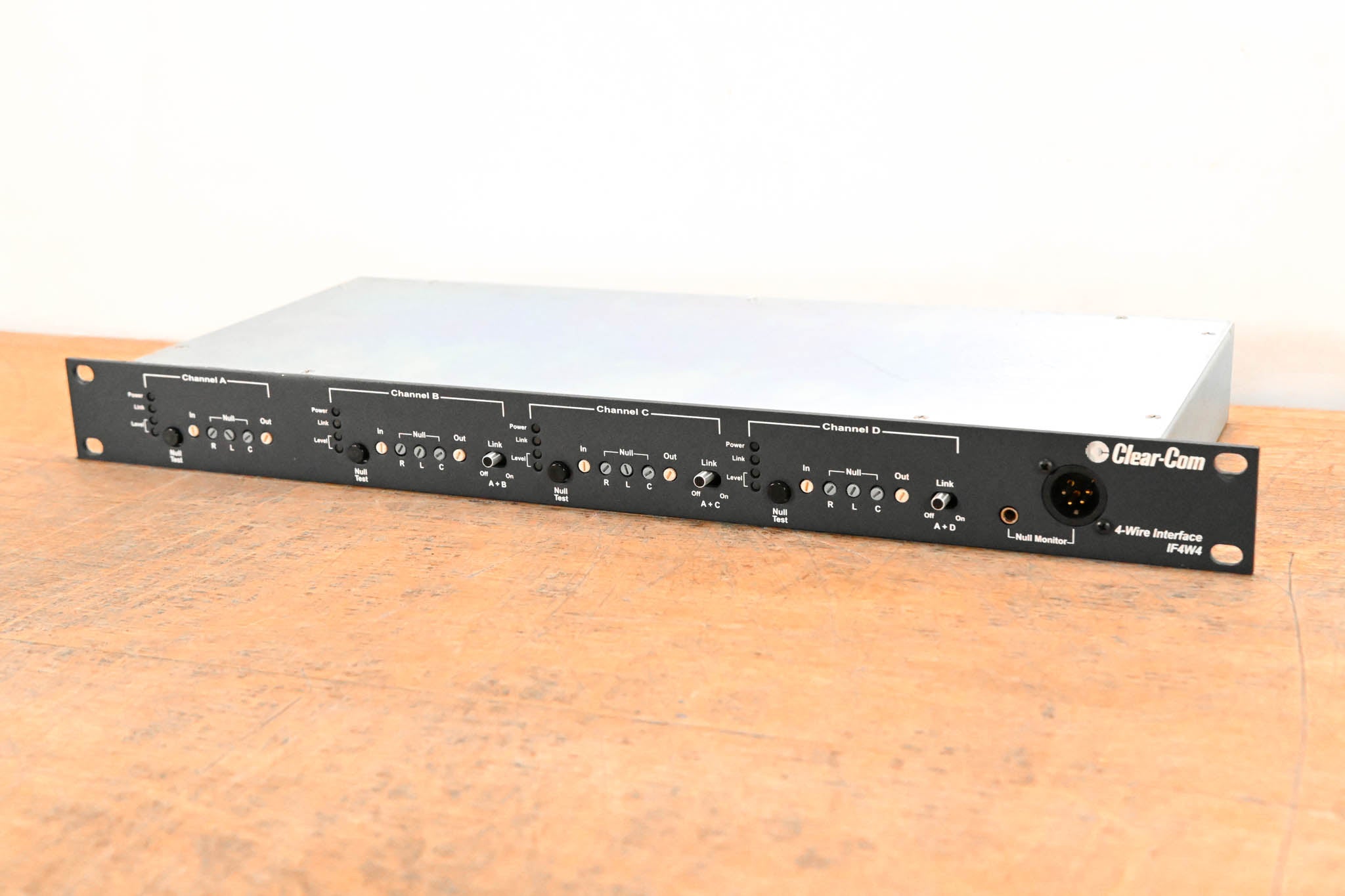 Clear-Com IF4W4 Encore 4-Channel 4-Wire to Partyline Interface