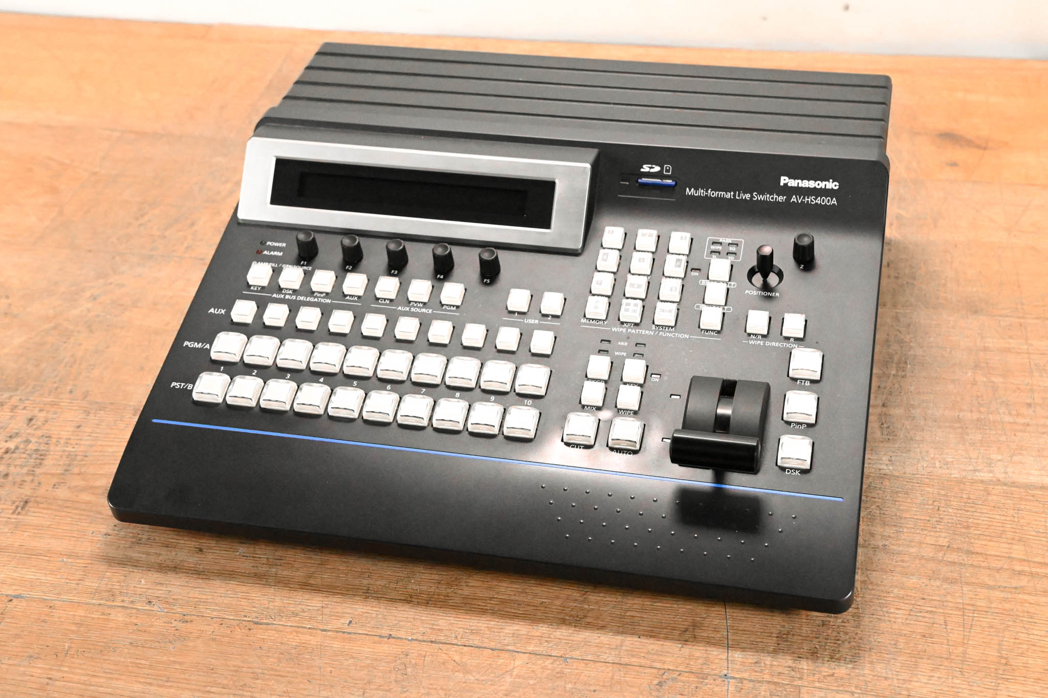 Panasonic AV-HS400AN Multi-Format Live SD/HD-SDI Switcher