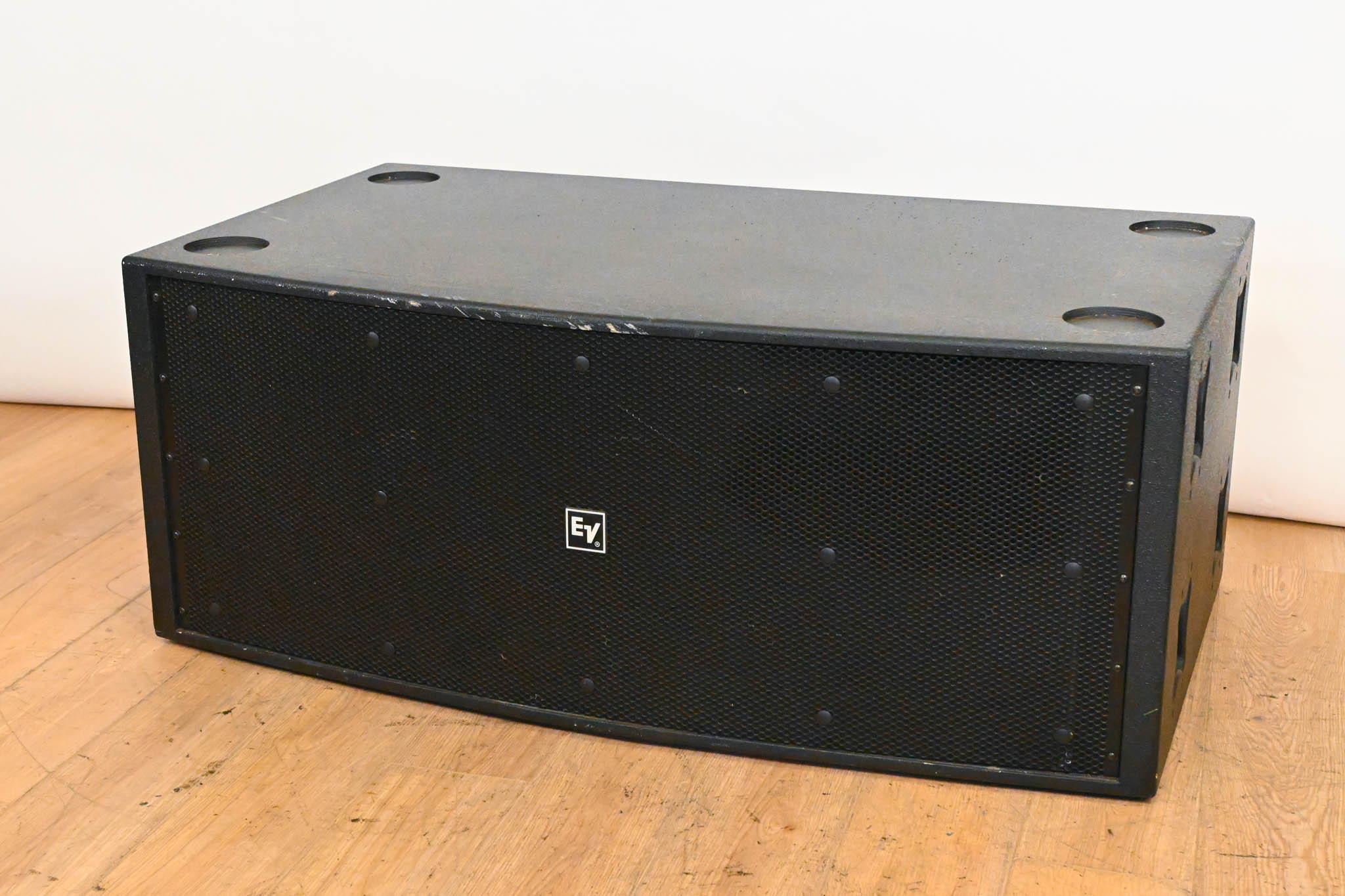 Electro-Voice (EV) Xsub Dual 18" 1200W Subwoofer