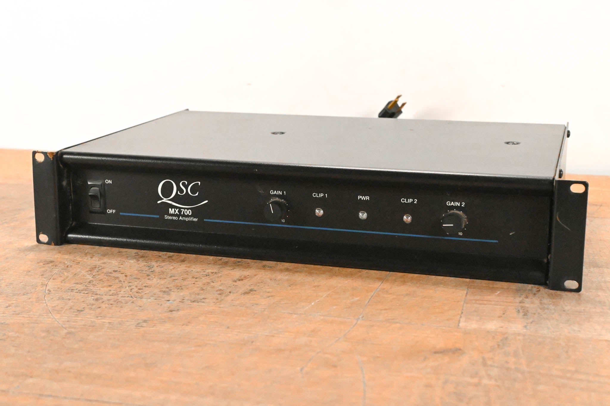 QSC MX 700 2-Channel Power Amplifier