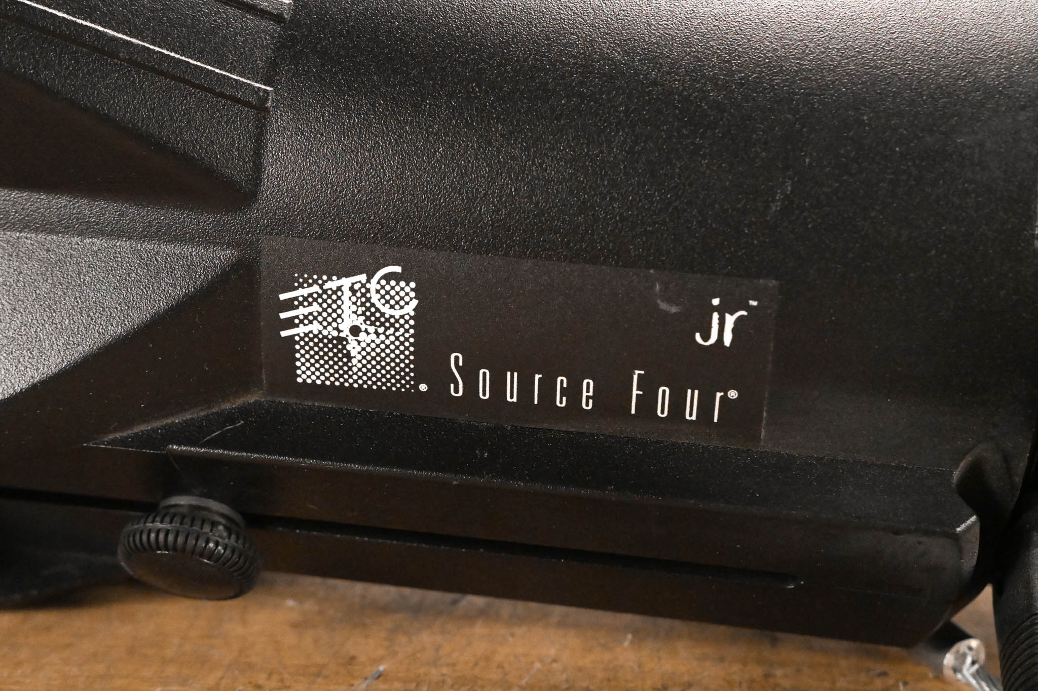 ETC Source Four Jr 26 Degree 575 Ellipsoidal Light