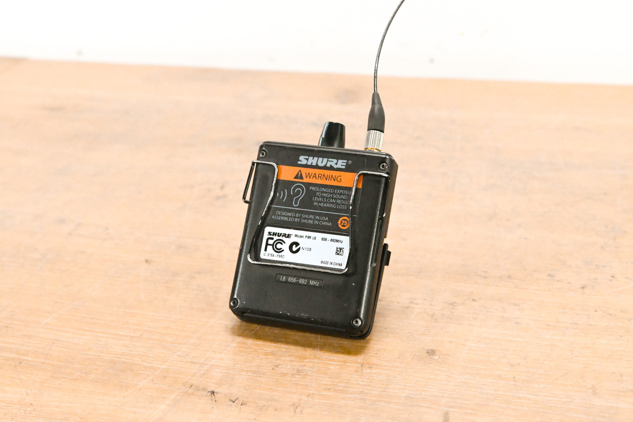 Shure PSM 900 Wireless IEM System L6 Band: 656-692 MHz (NO POWER SUPPLY)