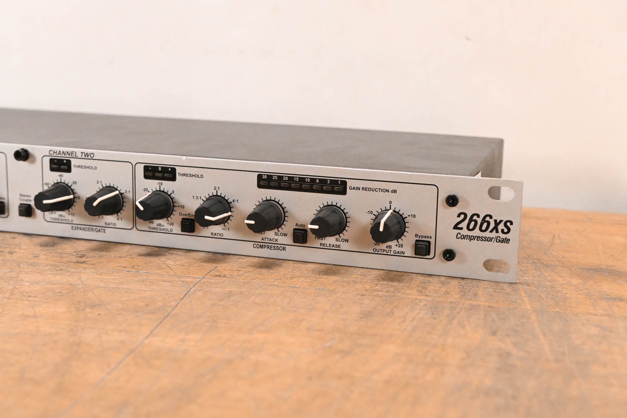 dbx 266xs 2-Channel Compressor/Gate