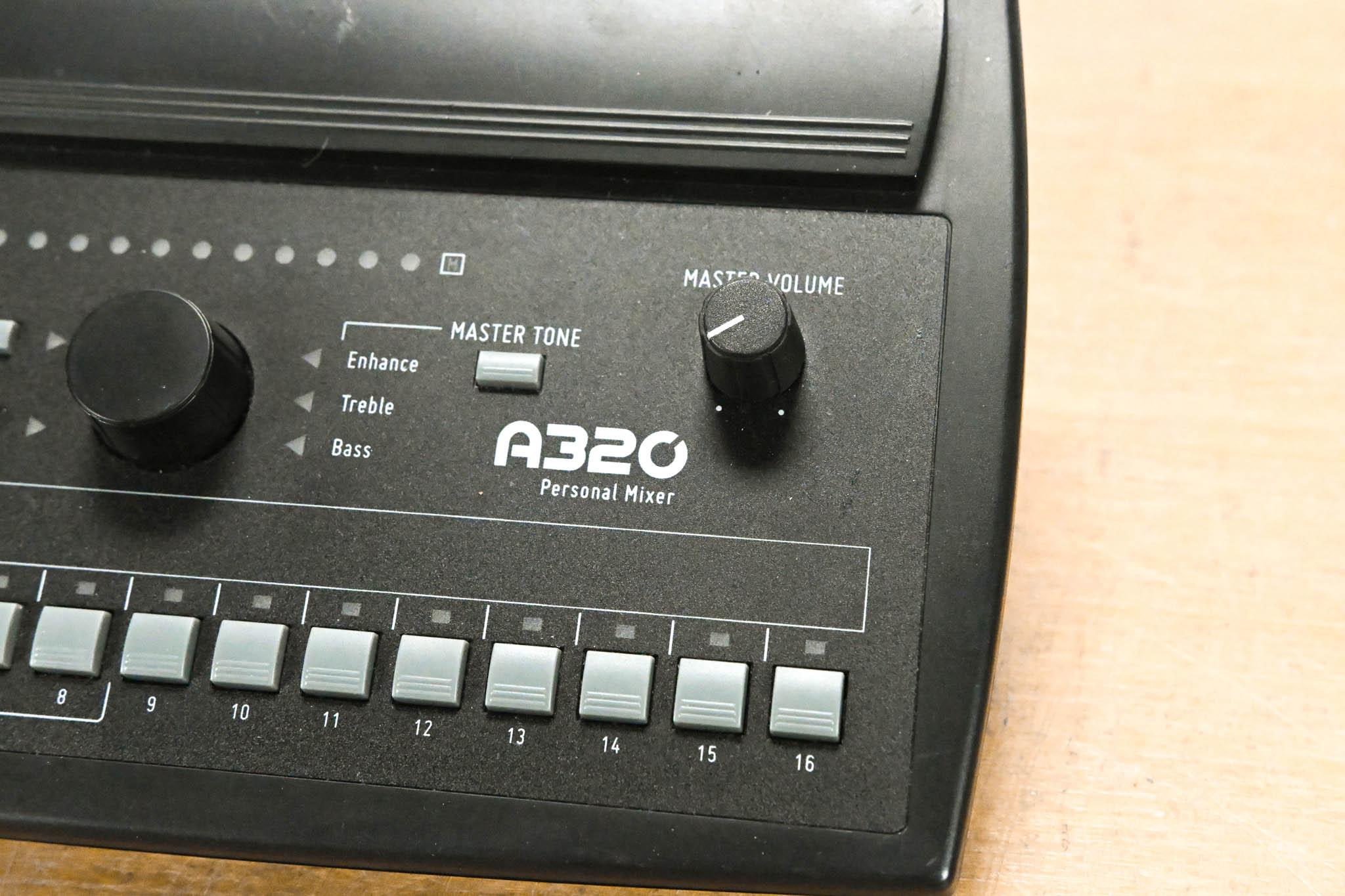 Aviom A320 16-Channel Personal Mixer