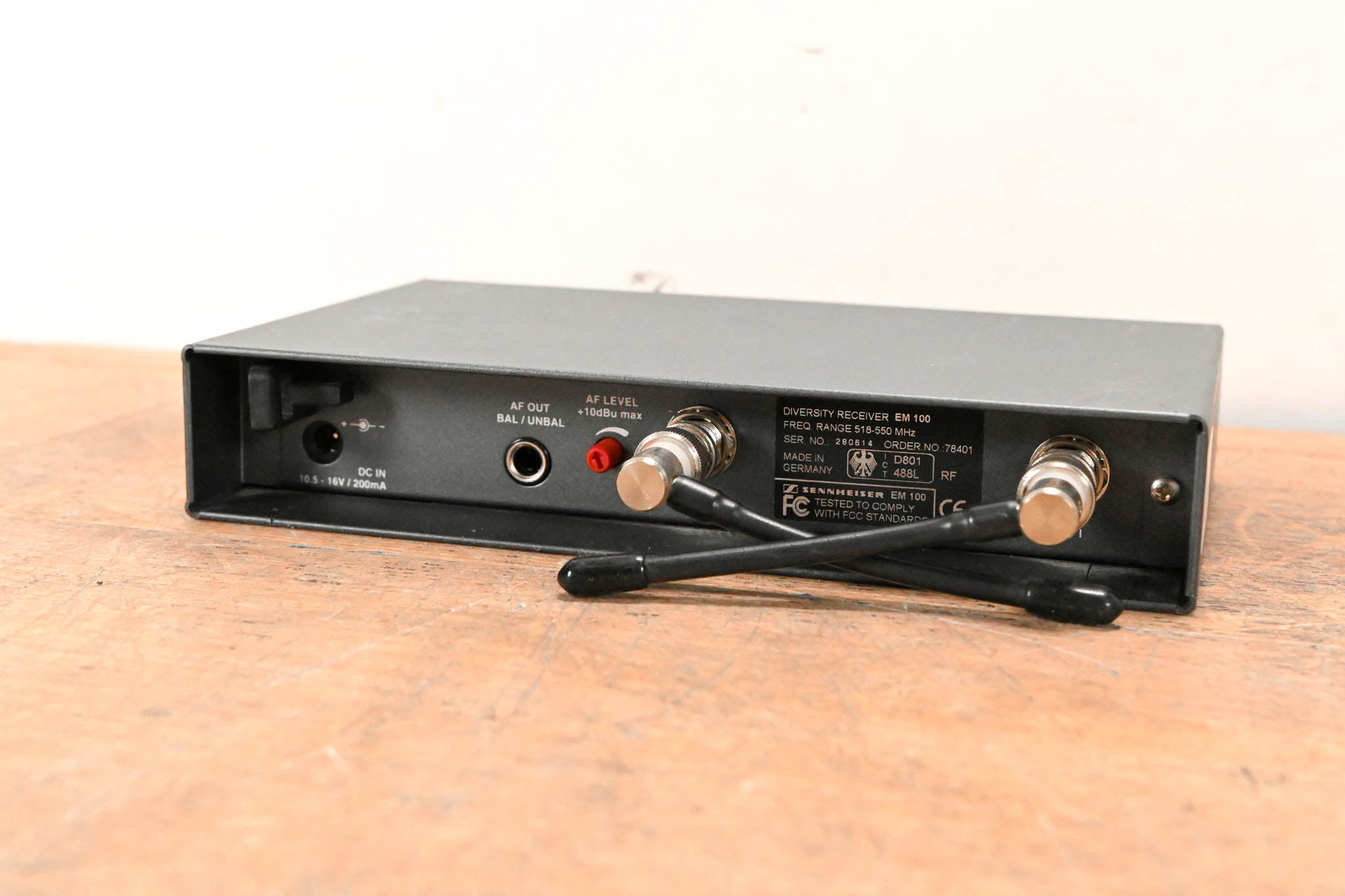 Sennheiser EM 100 Wireless Receiver - 518-550 MHz (NO POWER SUPPLY)
