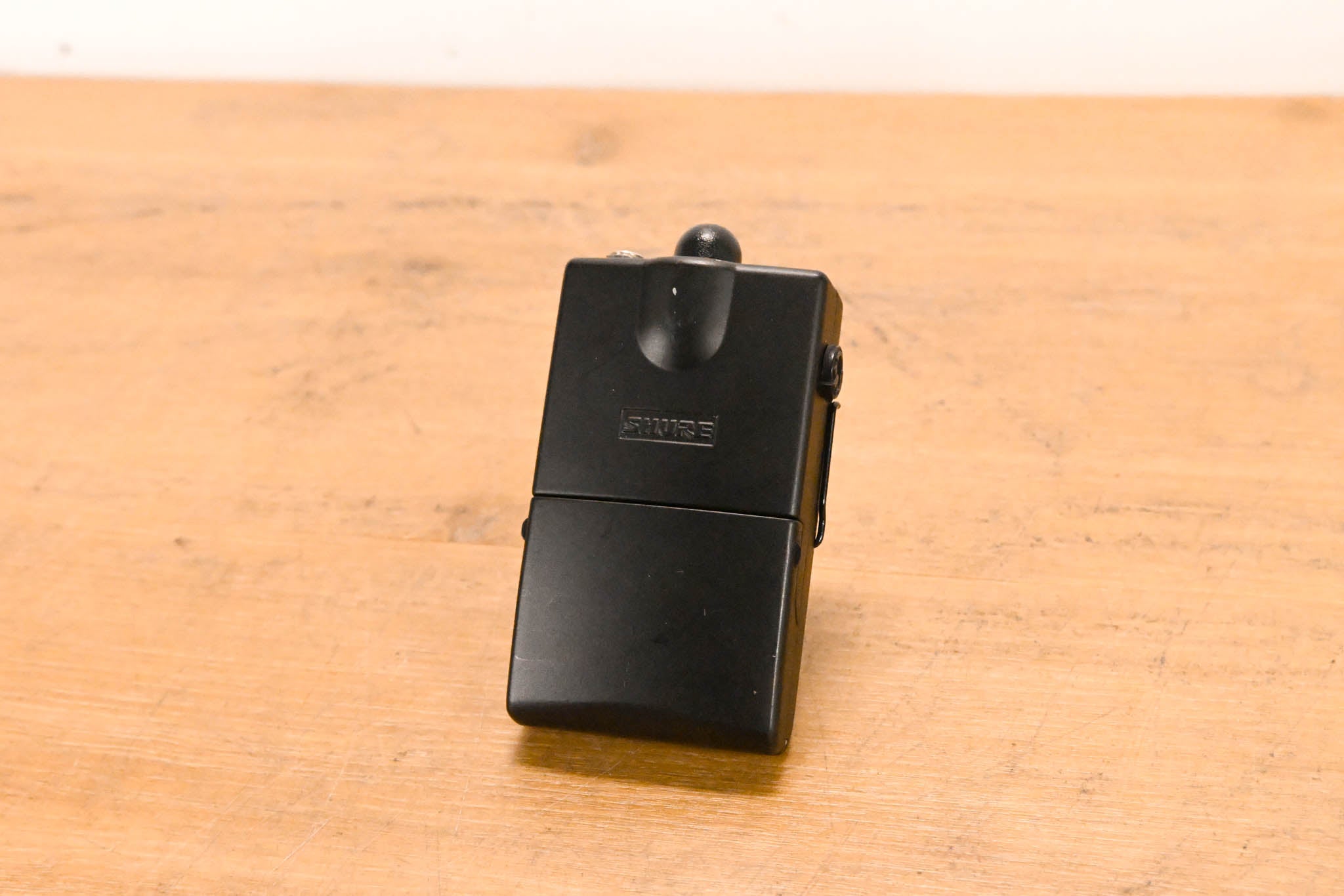 Shure P6HW Wired Bodypack Receiver