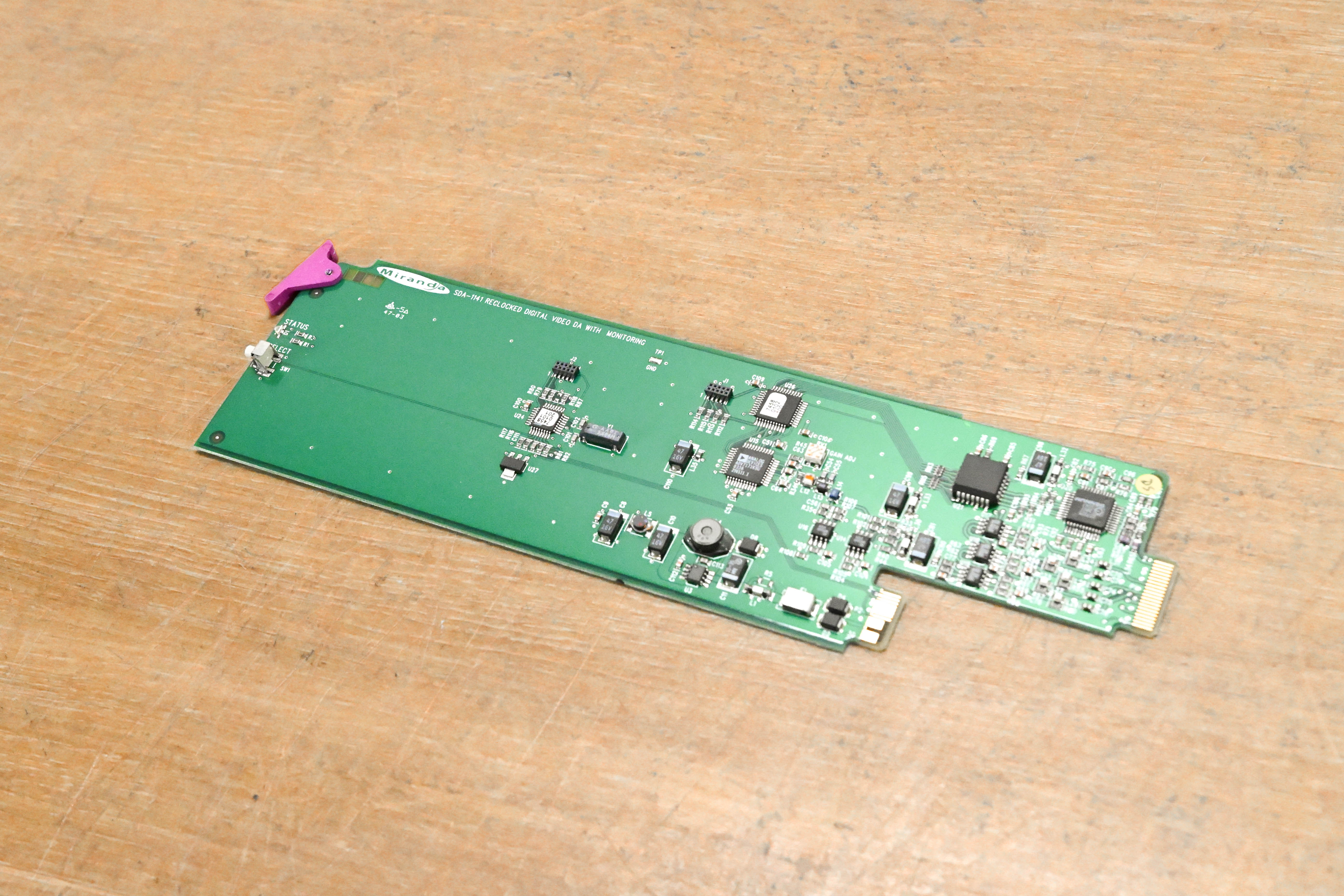 Miranda SDA-1141 Reclocked Digital Video DA with Monitoring Module