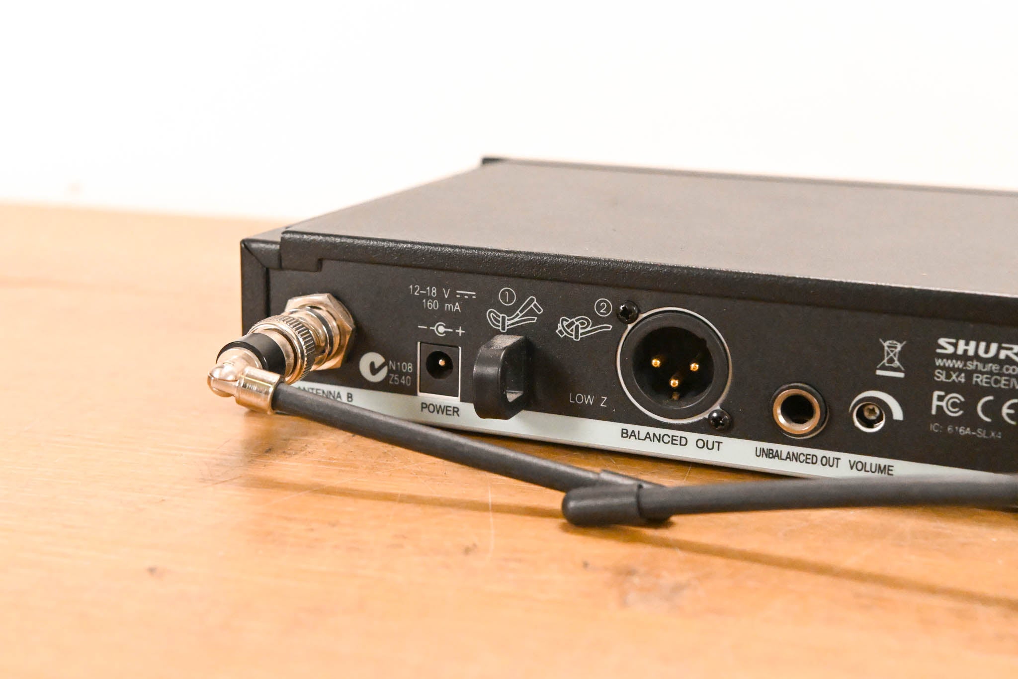 Shure SLX14-H5 Wireless Bodypack System - 518-542 MHz (NO POWER SUPPLY)