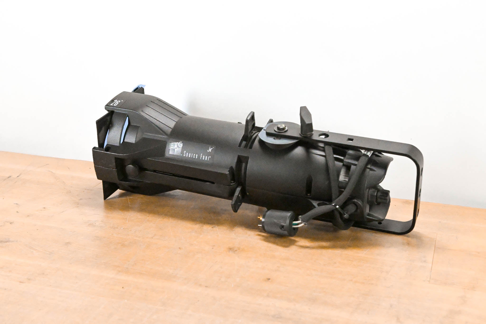 ETC Source Four Jr 26 Degree 575 Ellipsoidal Light