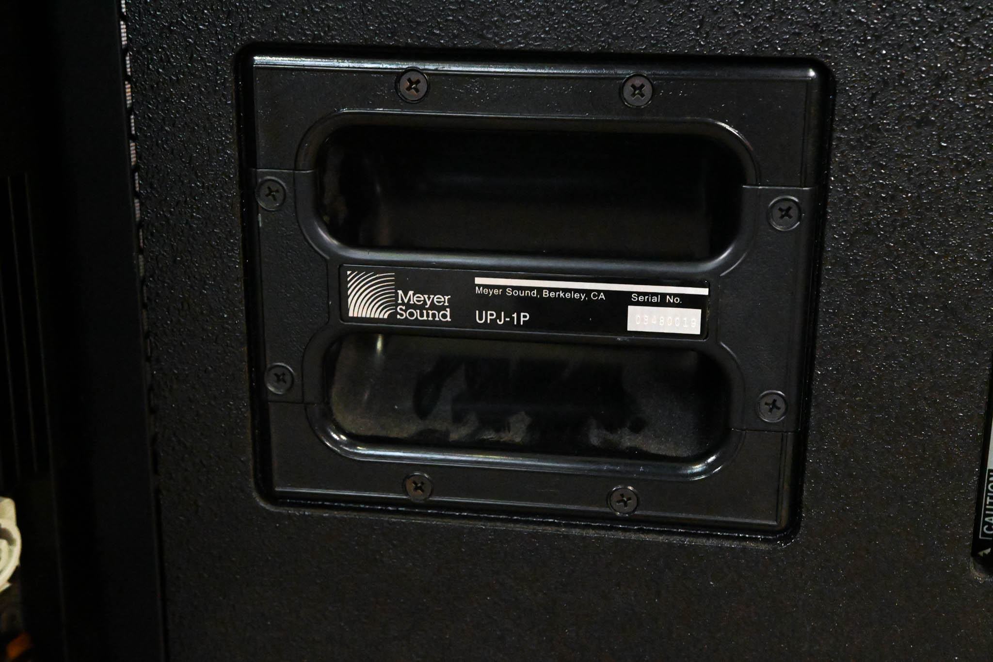 Meyer Sound UPJ-1P Compact VariO Loudspeaker (PAIR)