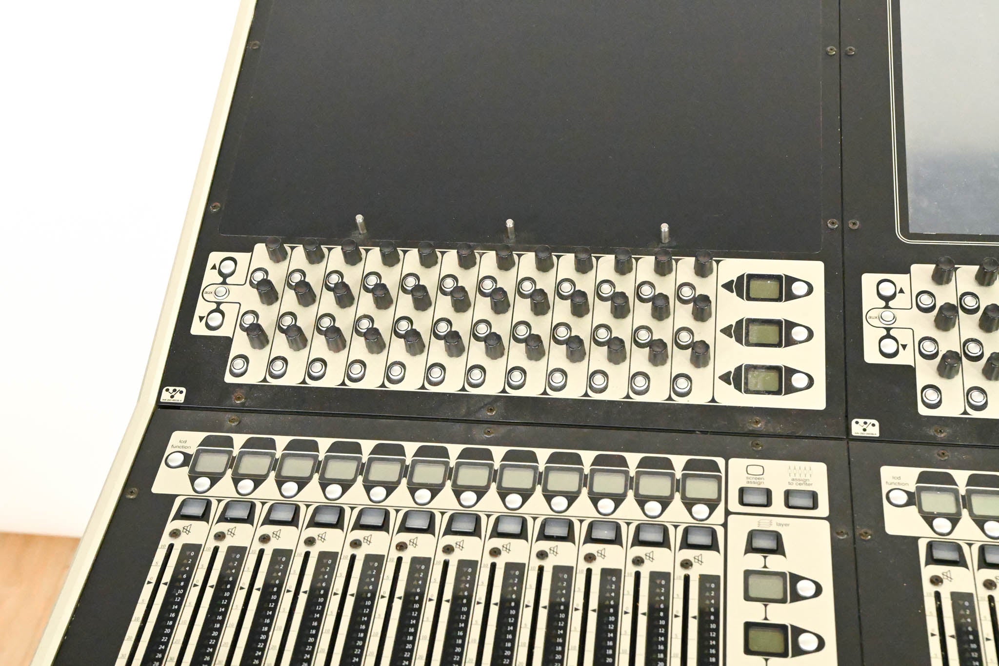 DiGiCo SD8 120-Channel Digital Mixing Console