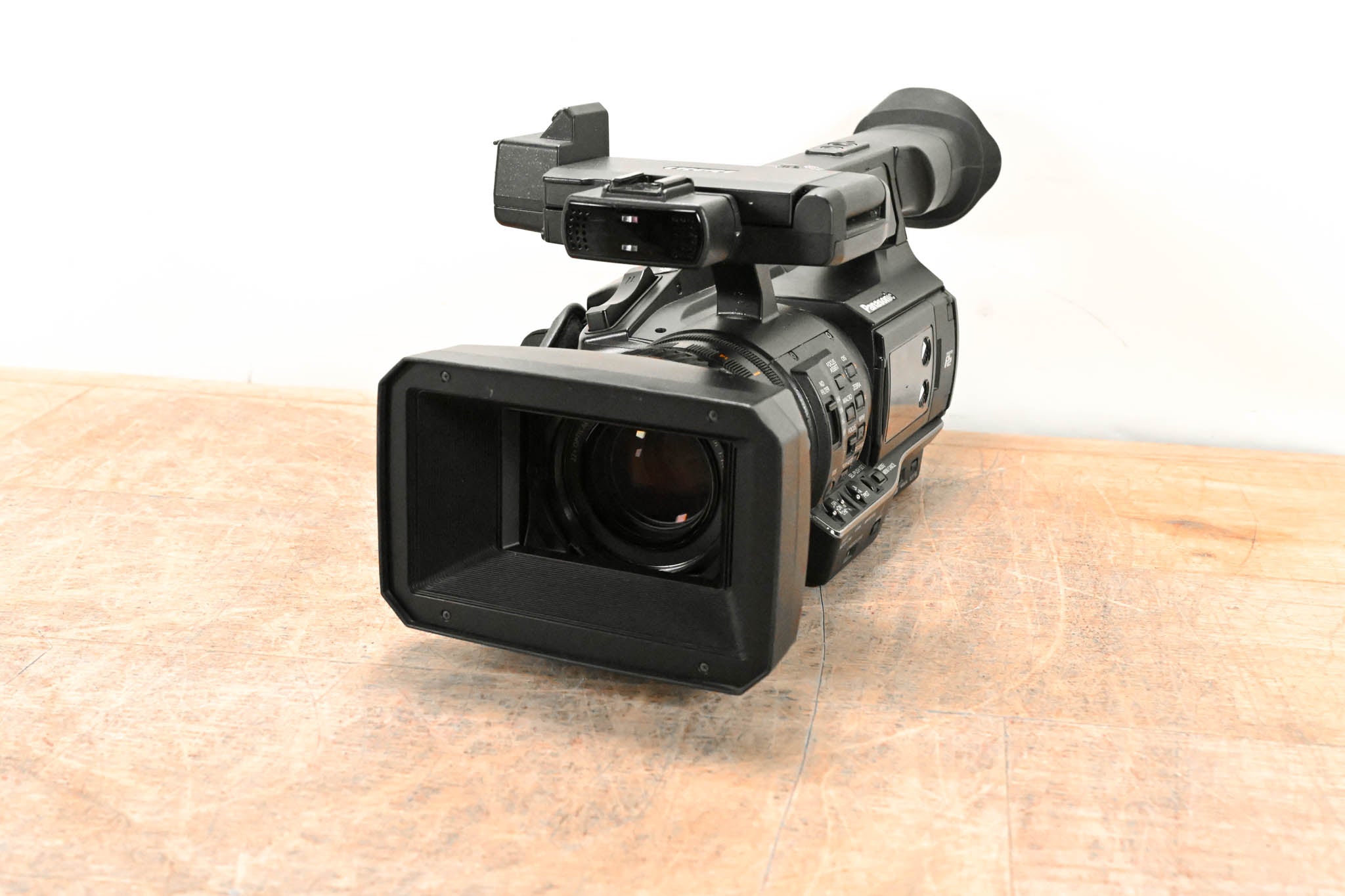 Panasonic AJ-PX270 microP2 AVC-ULTRA Handheld HD Camcorder