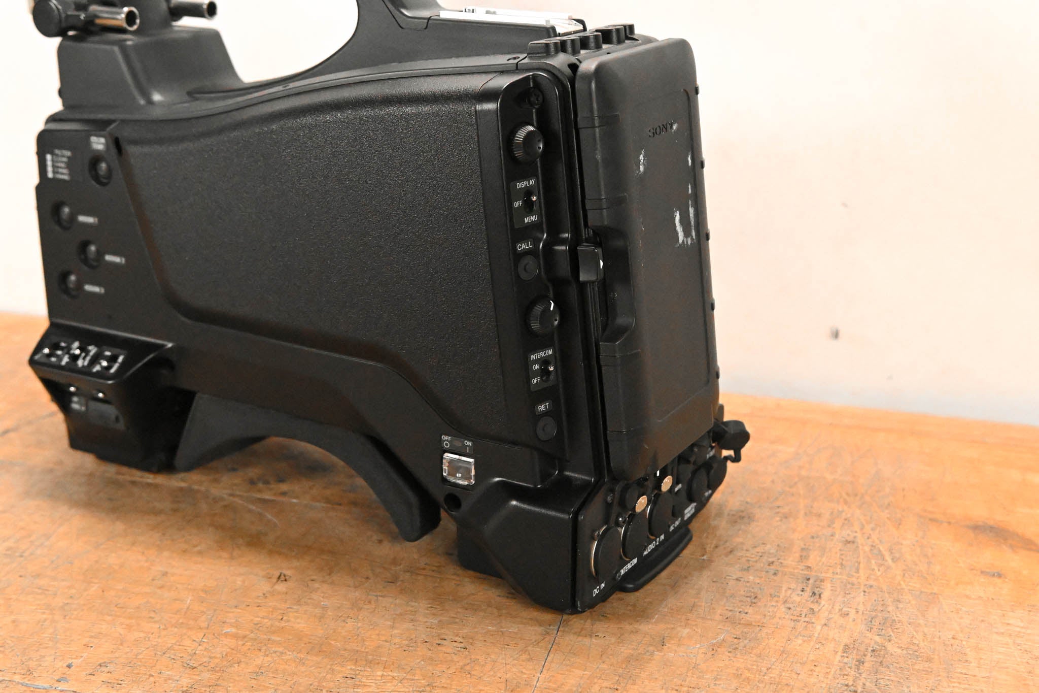 Sony HXC-D70 HD/SD Studio Camera