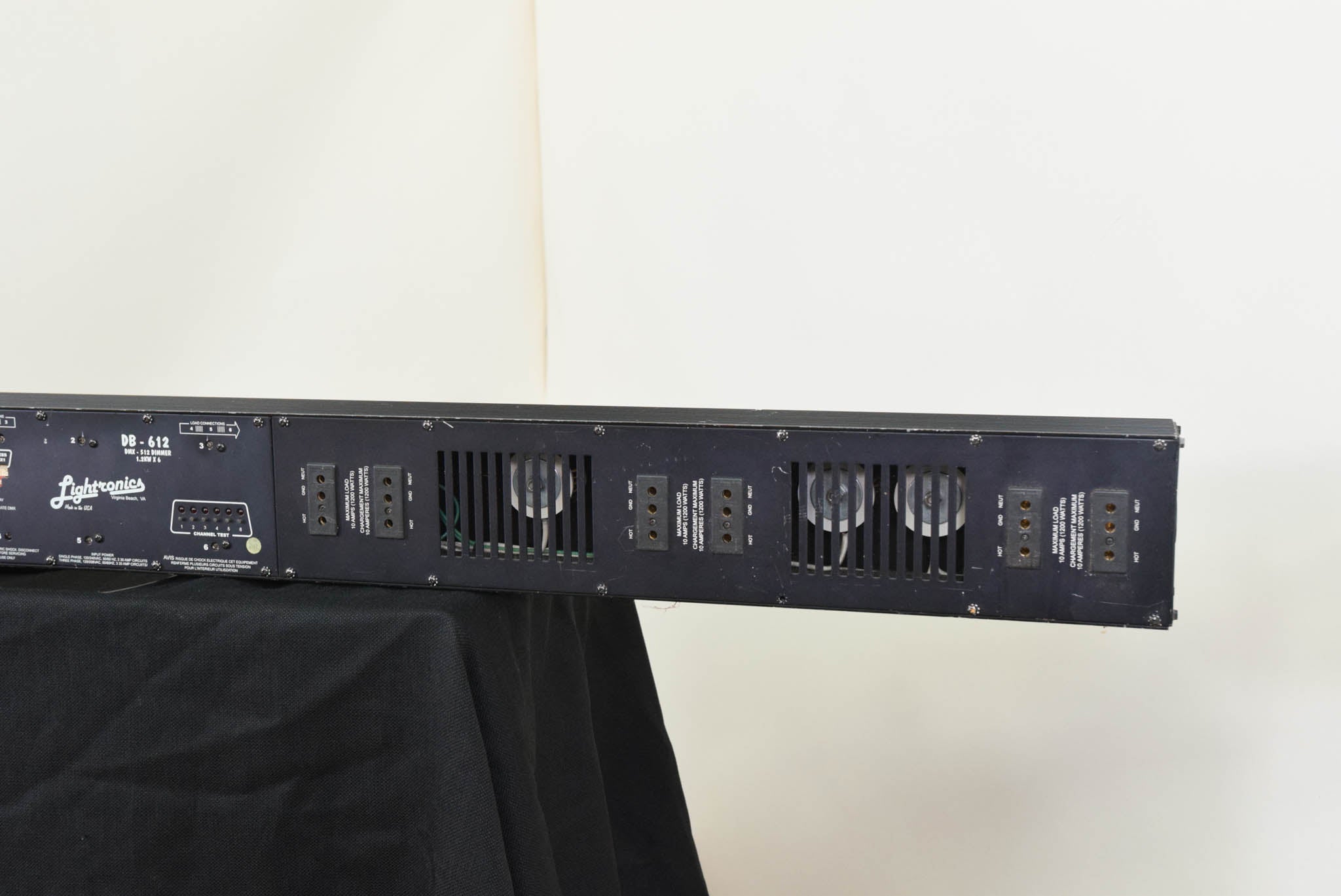 Lightronics DB612 1200W x 6-Channel Dimming Bar