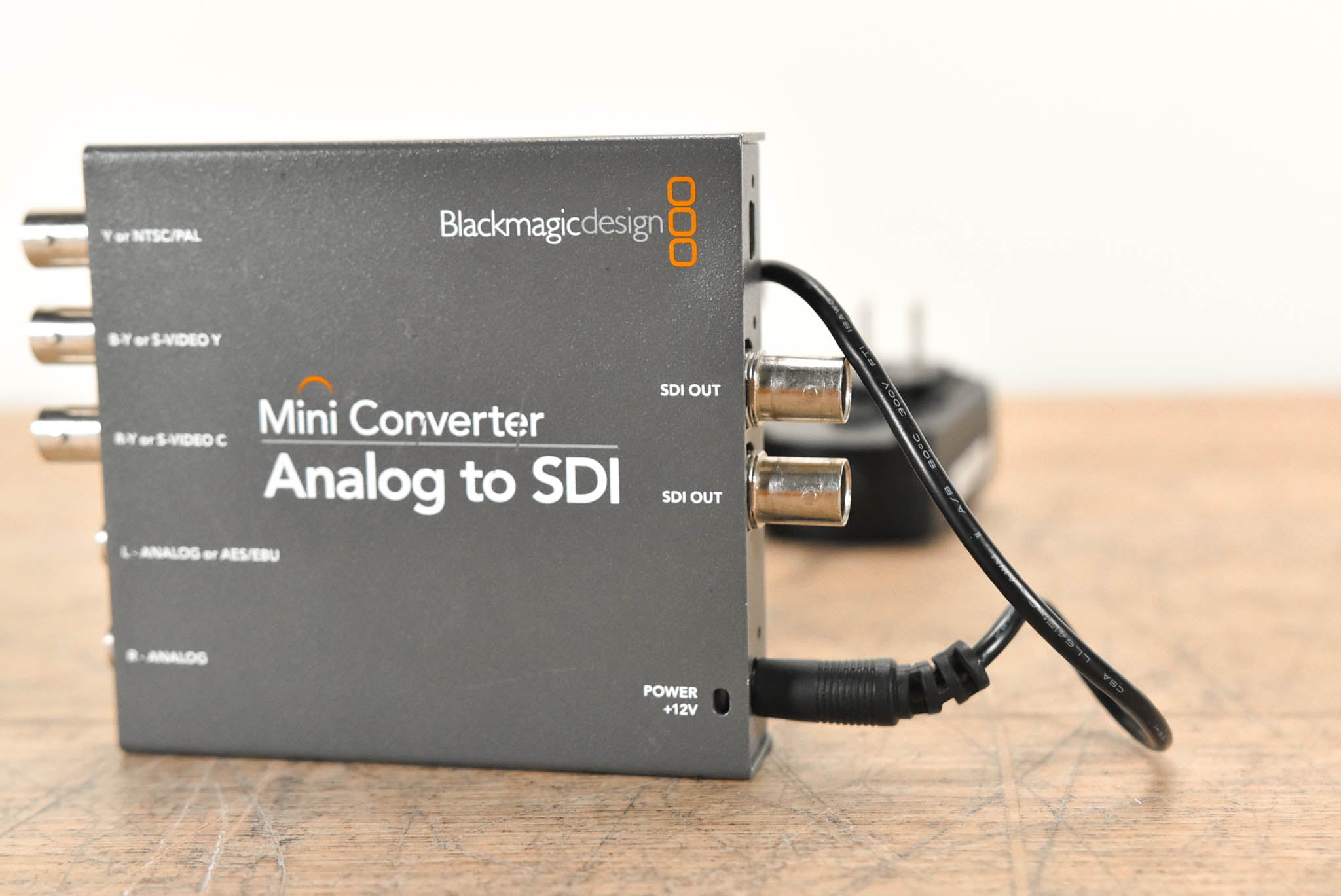 Blackmagic Design Mini Converter - Analog to SDI