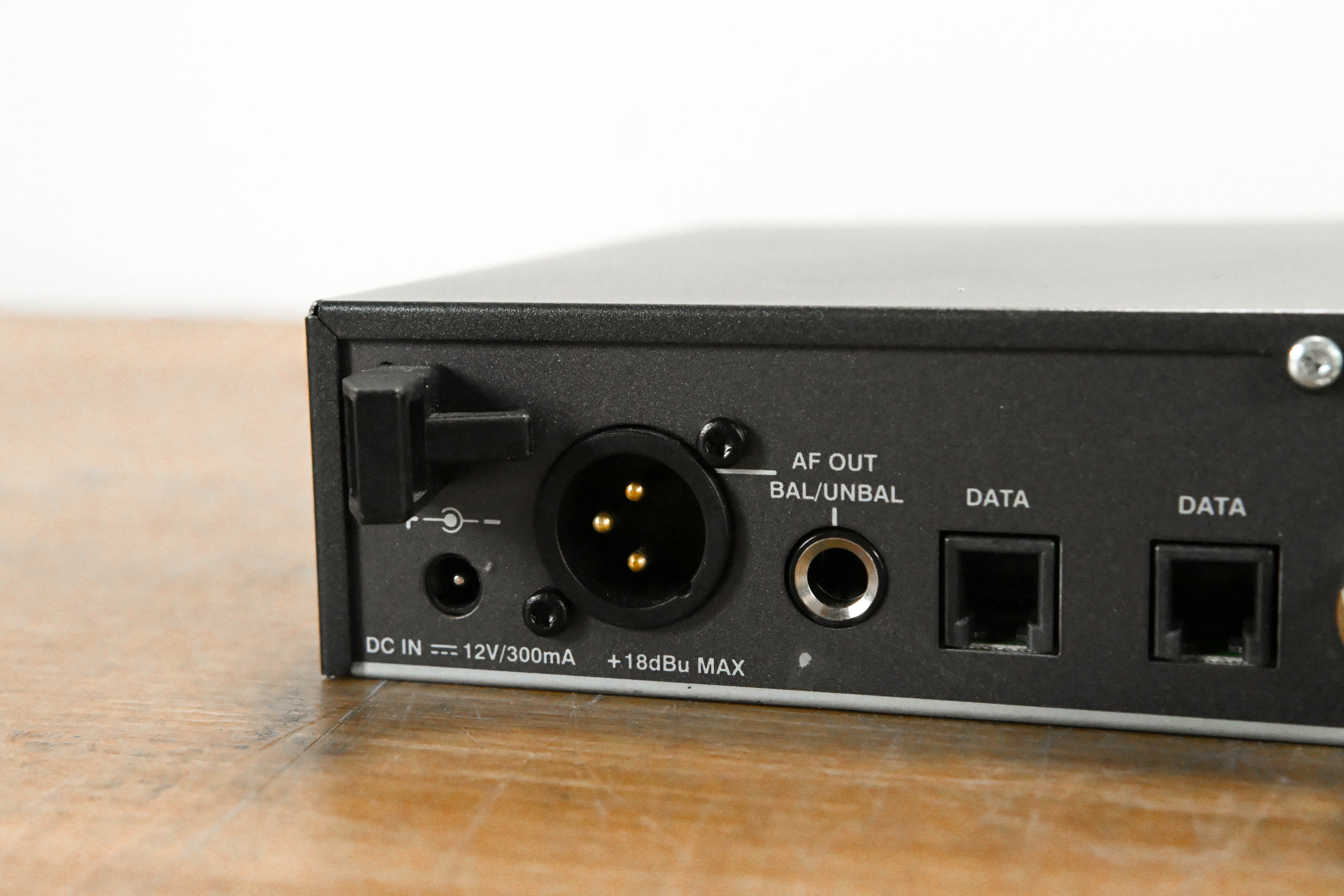 Sennheiser ew 100 G3 Handheld Wireless System 566-608MHz NO POWER SUPPLY
