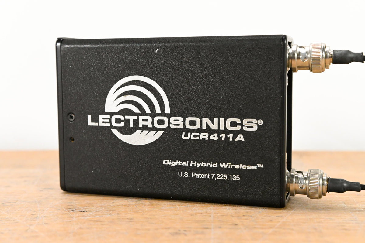 Lectrosonics UCR411A Receiver w/ UM400a Transmitter - Block 26 (NO PSU)