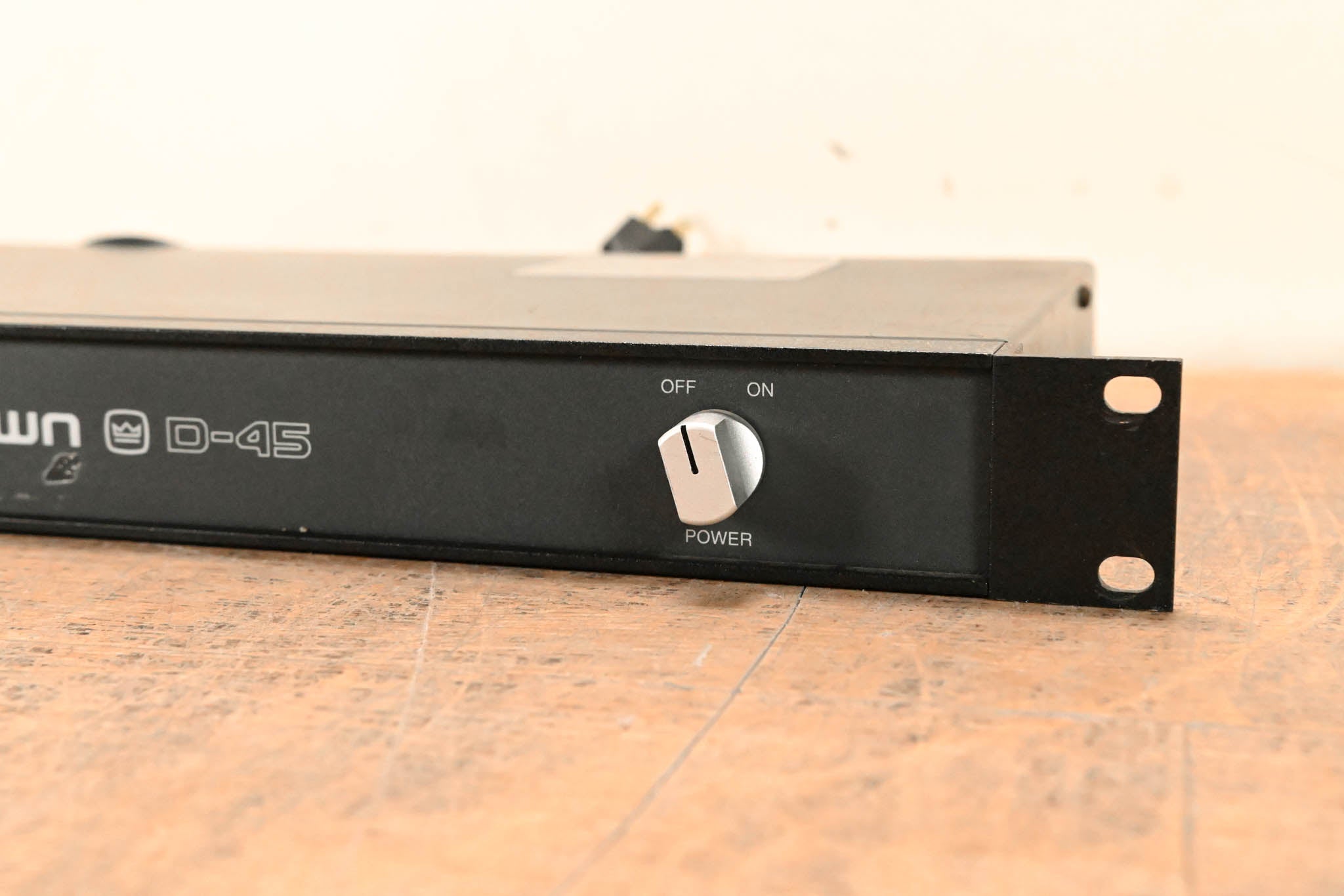 Crown D-45 Two-Channel, 35W Power Amplifier