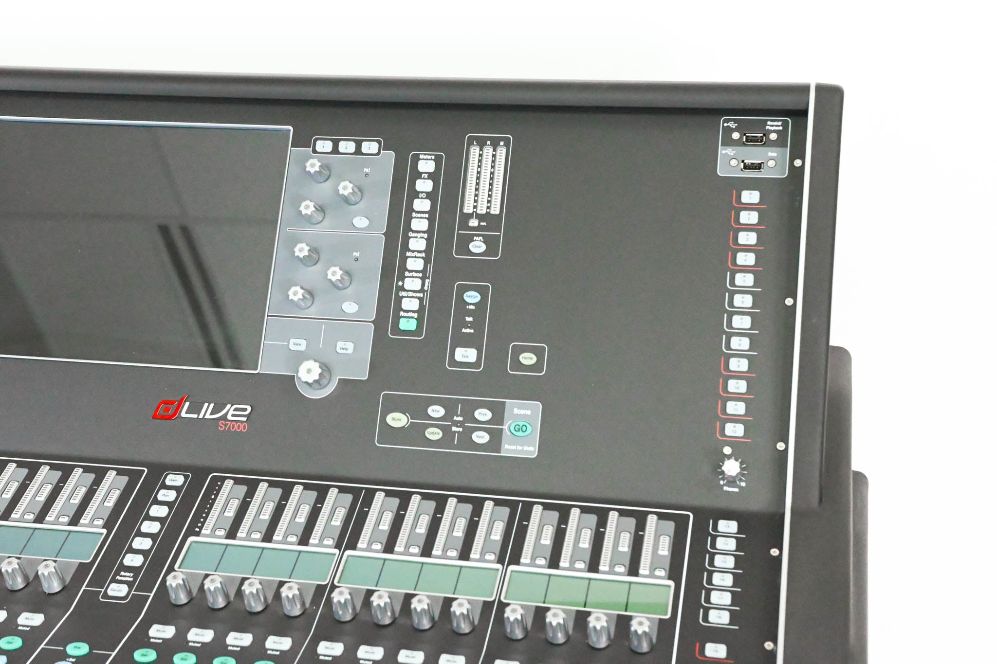 Allen & Heath dLive S7000 96-Channel Digital Mixing Surface