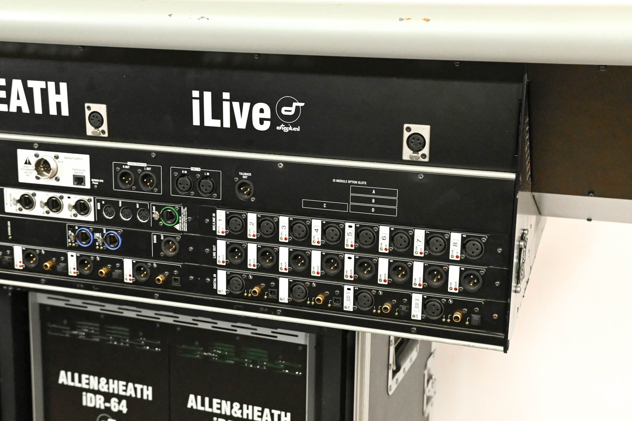Allen & Heath iLive-144 Digital Mixing Console with iDR-64 Mix Engine