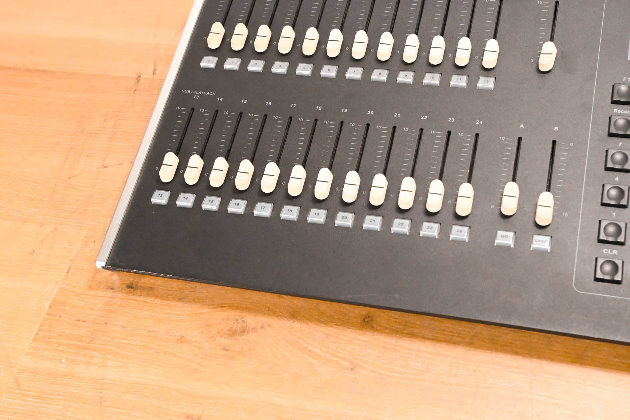Philips Strand Lighting 250ML Lighting Control Console (NO POWER SUPPLY)