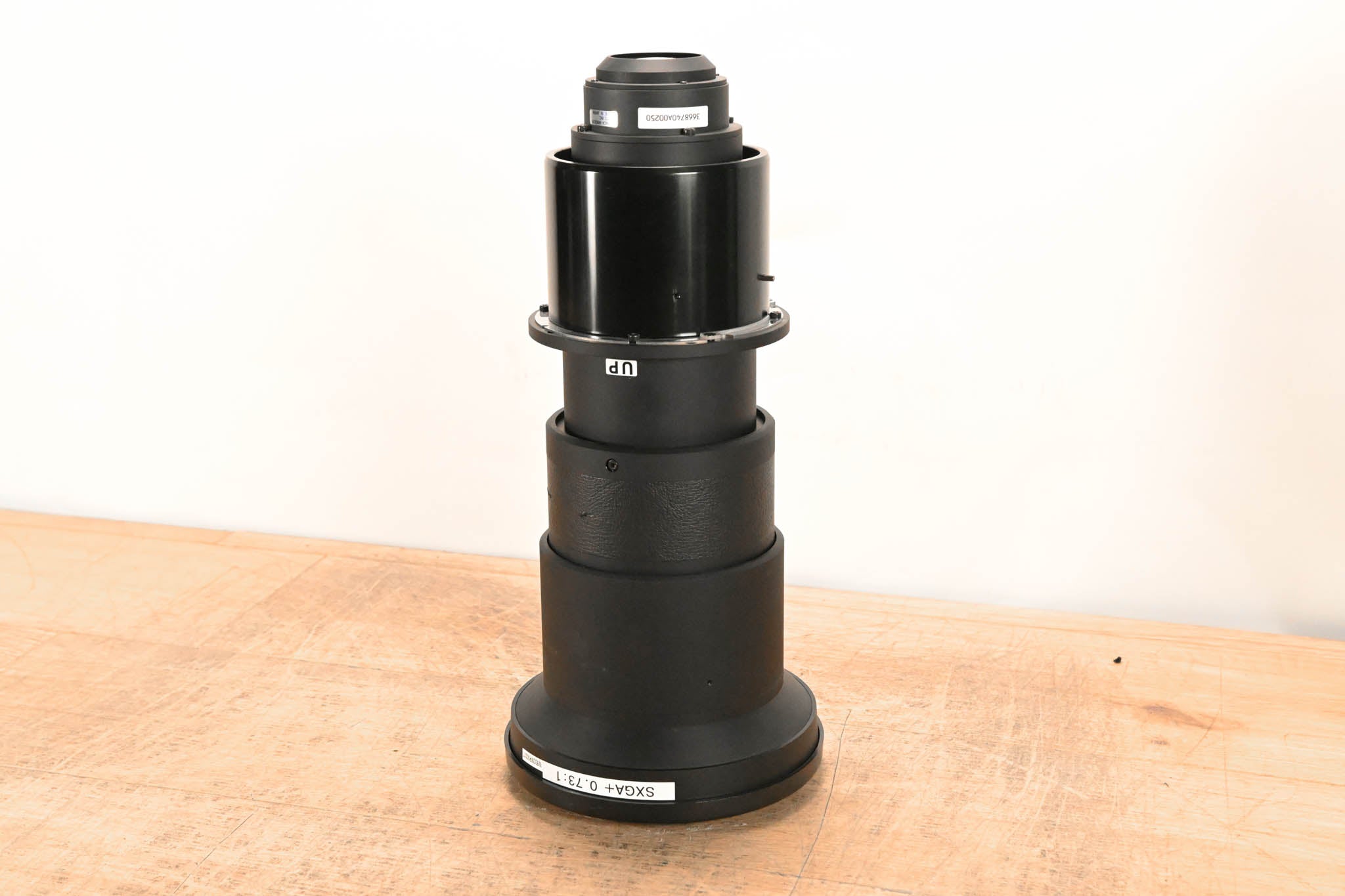 Konica Minolta SXGA+ 0.73:1 Projector Lens