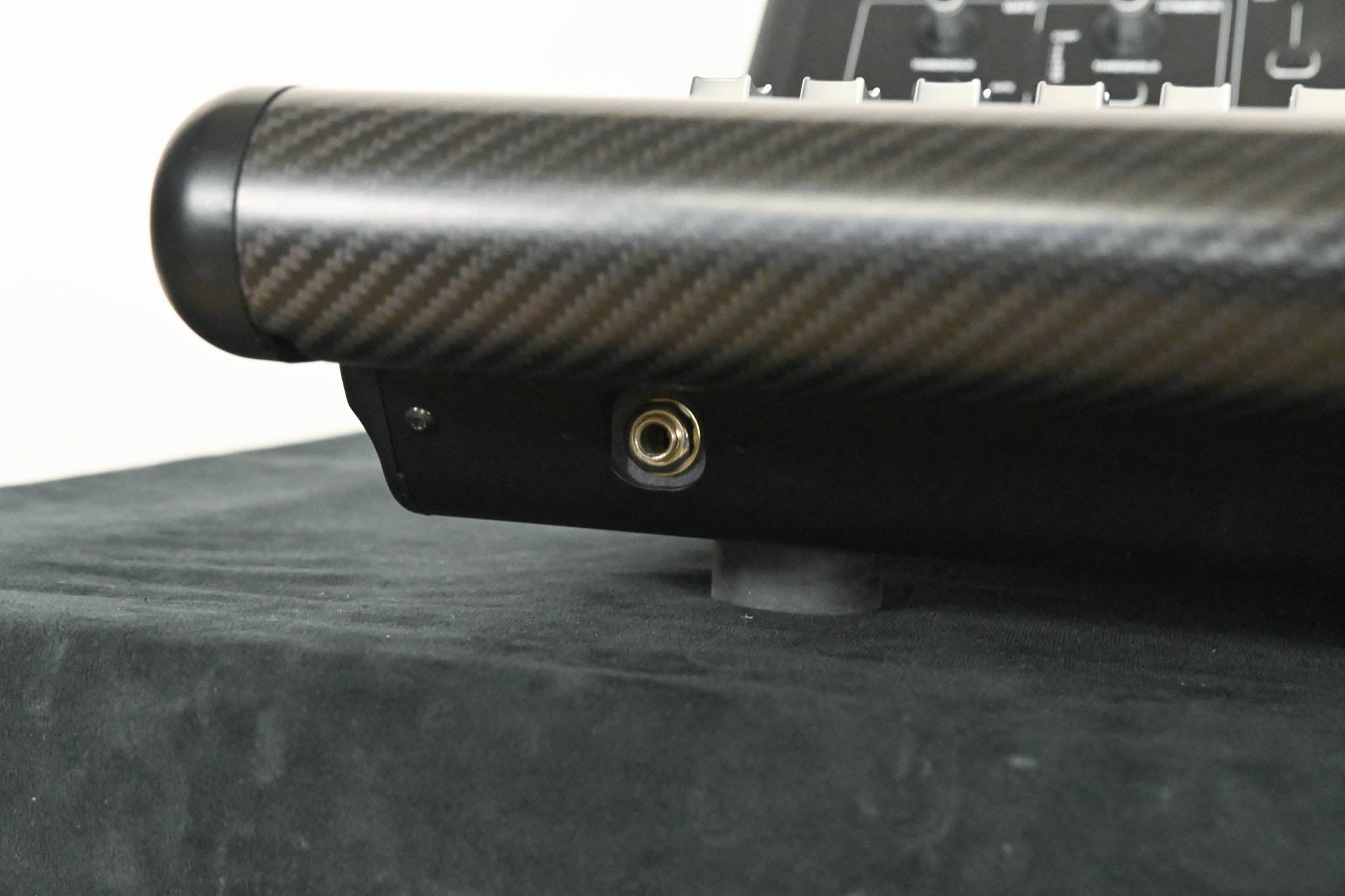 Midas M32 40-Channel Digital Audio Mixing Console