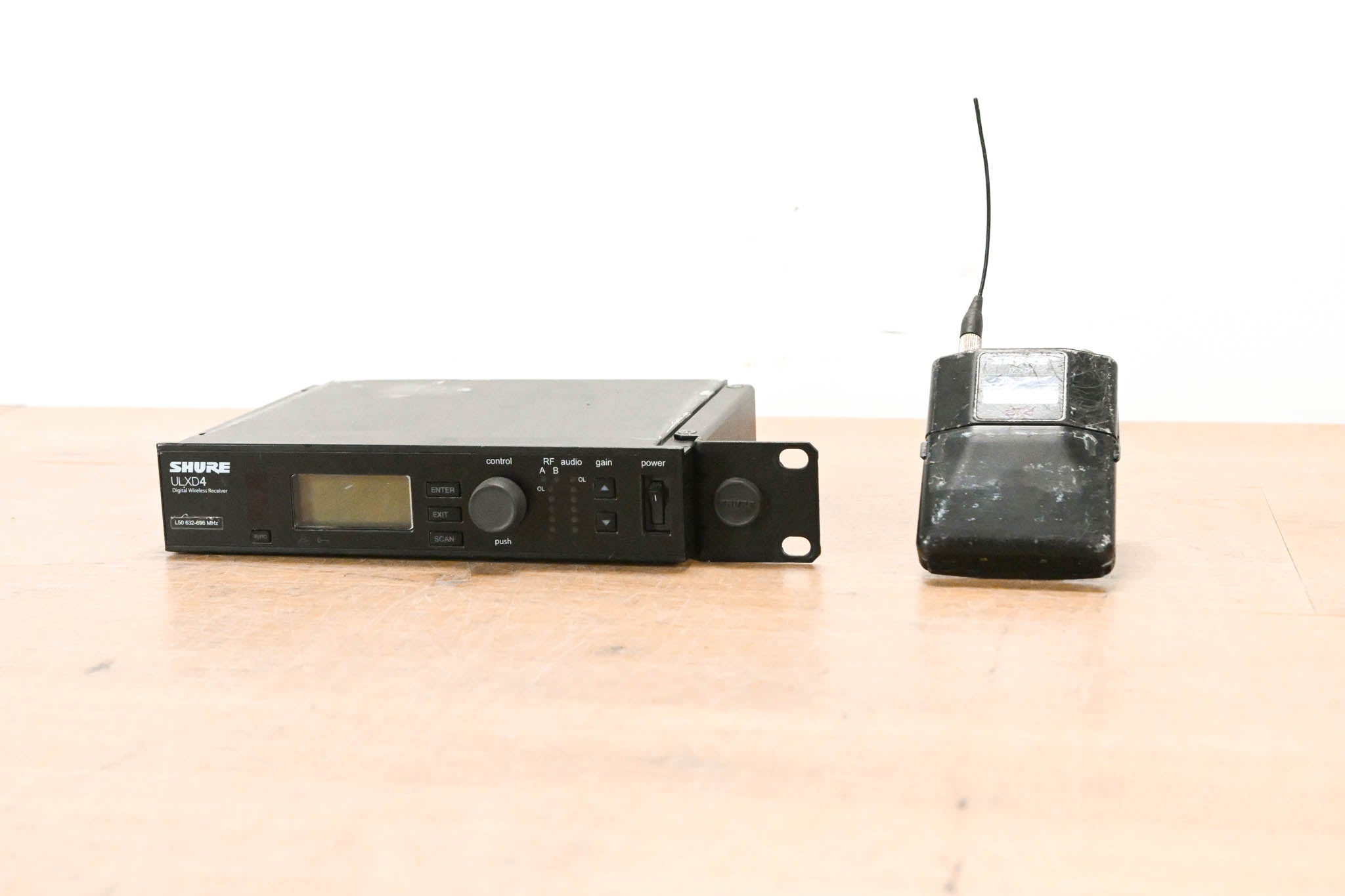 Shure ULXD14 Wireless Belt Pack System - L50 Range (NO POWER SUPPLY)
