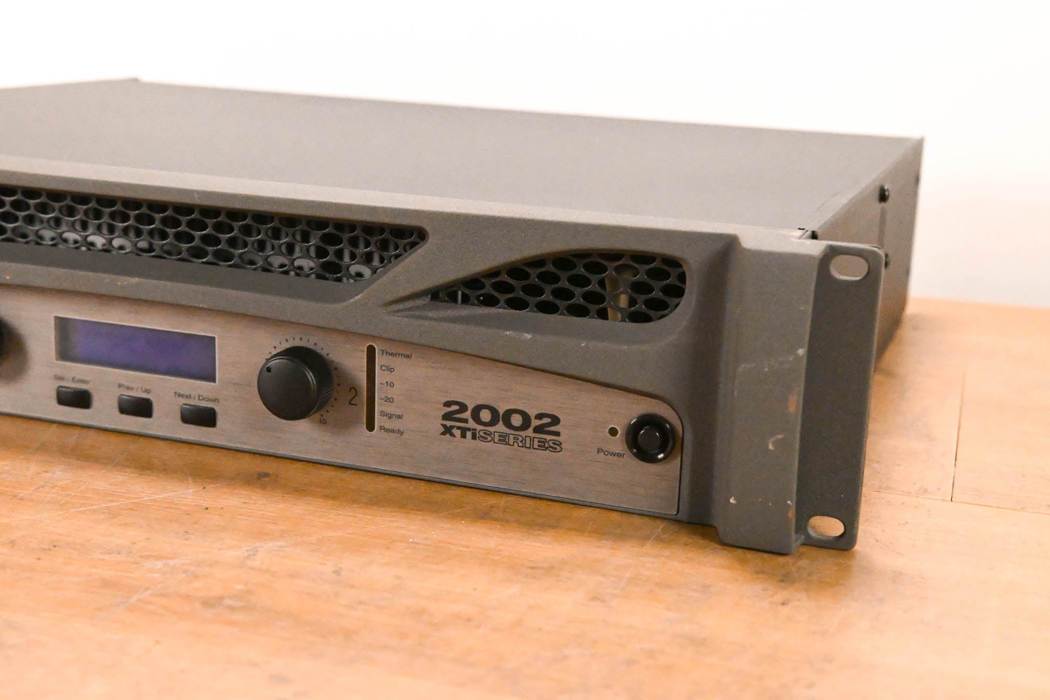 Crown XTi 2002 2-Channel Power Amplifier
