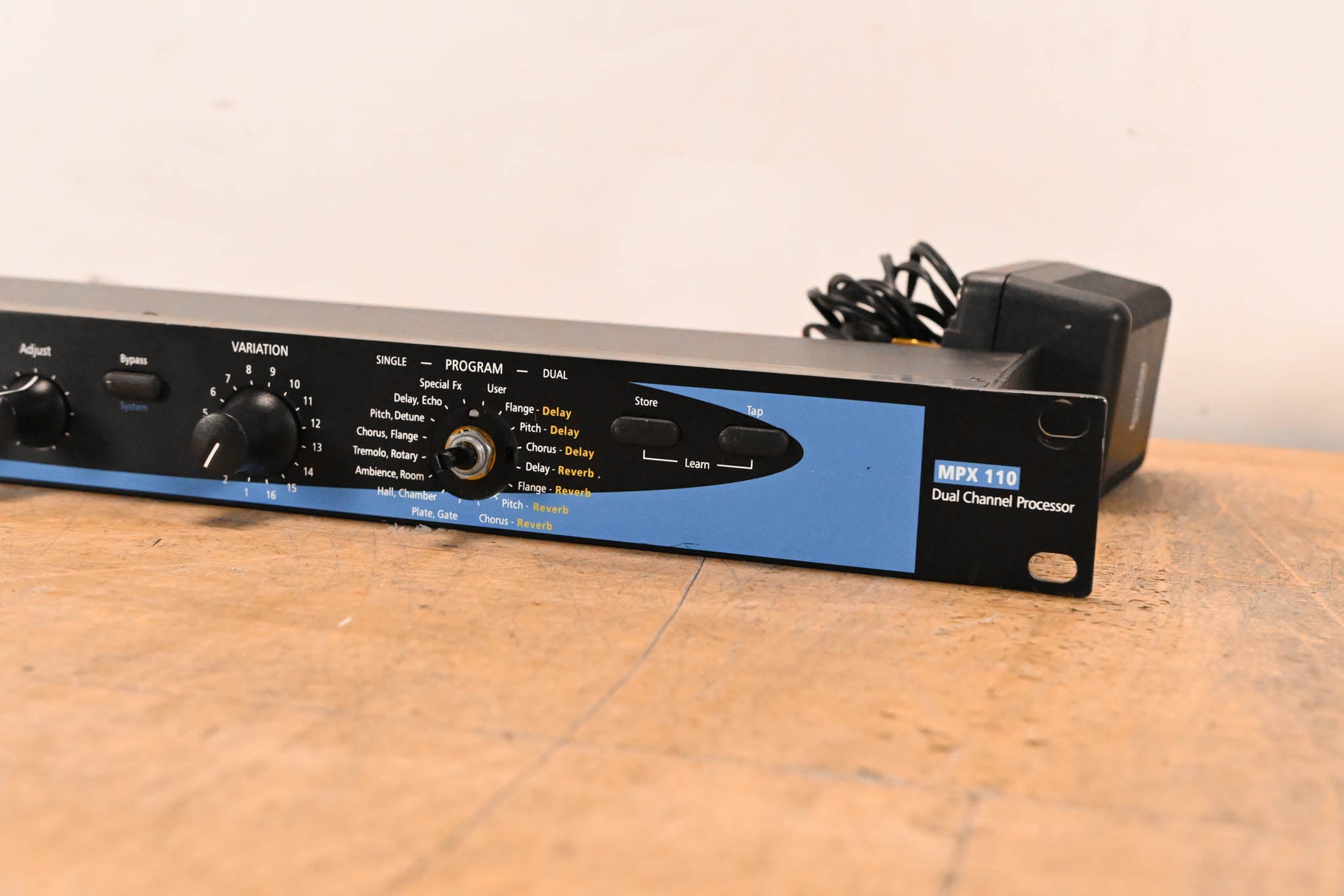 Lexicon MPX110 Dual-Channel Effects Processor