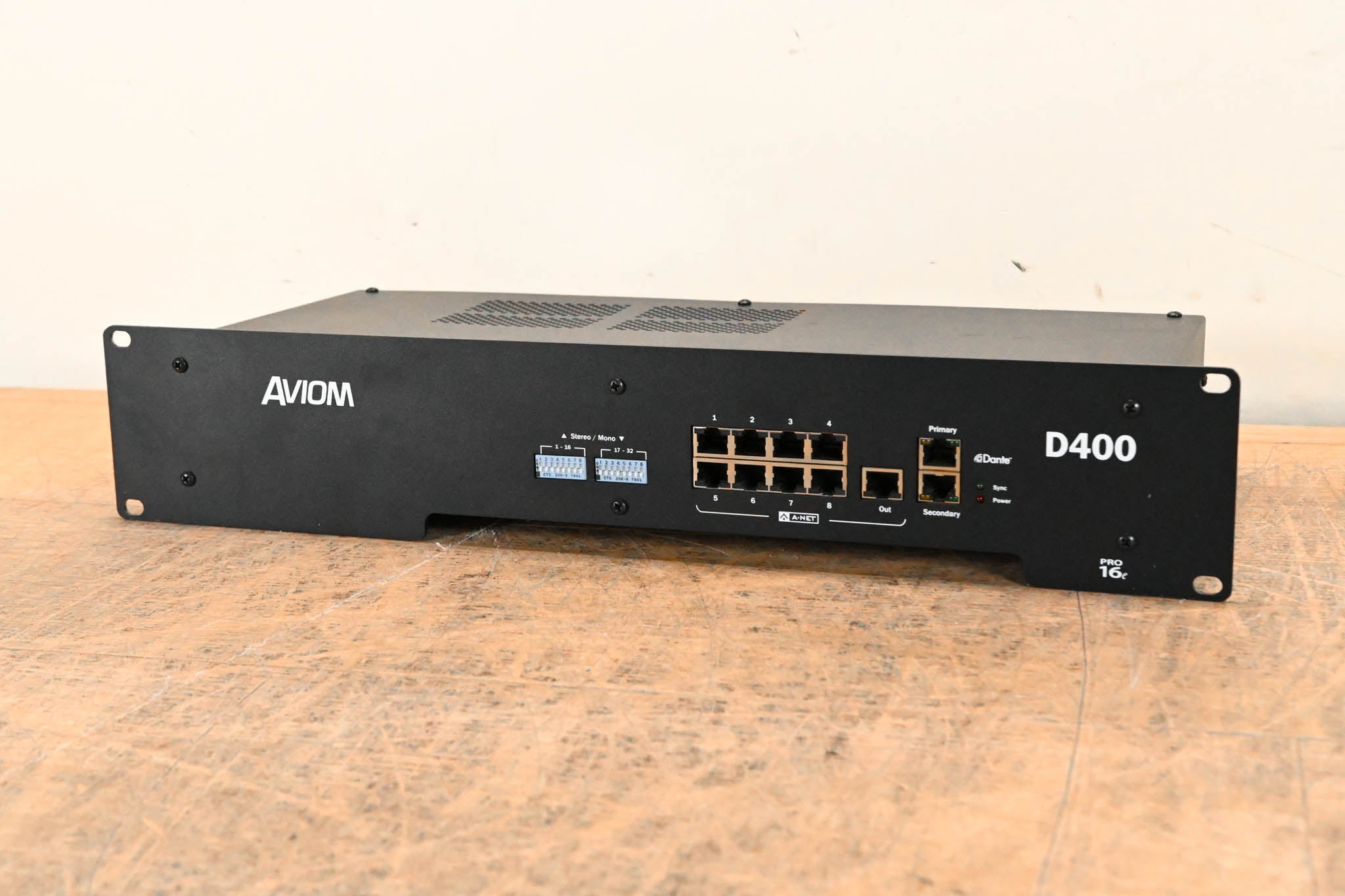 Aviom D400-Dante A-Net Distributor with Dante Connectivity