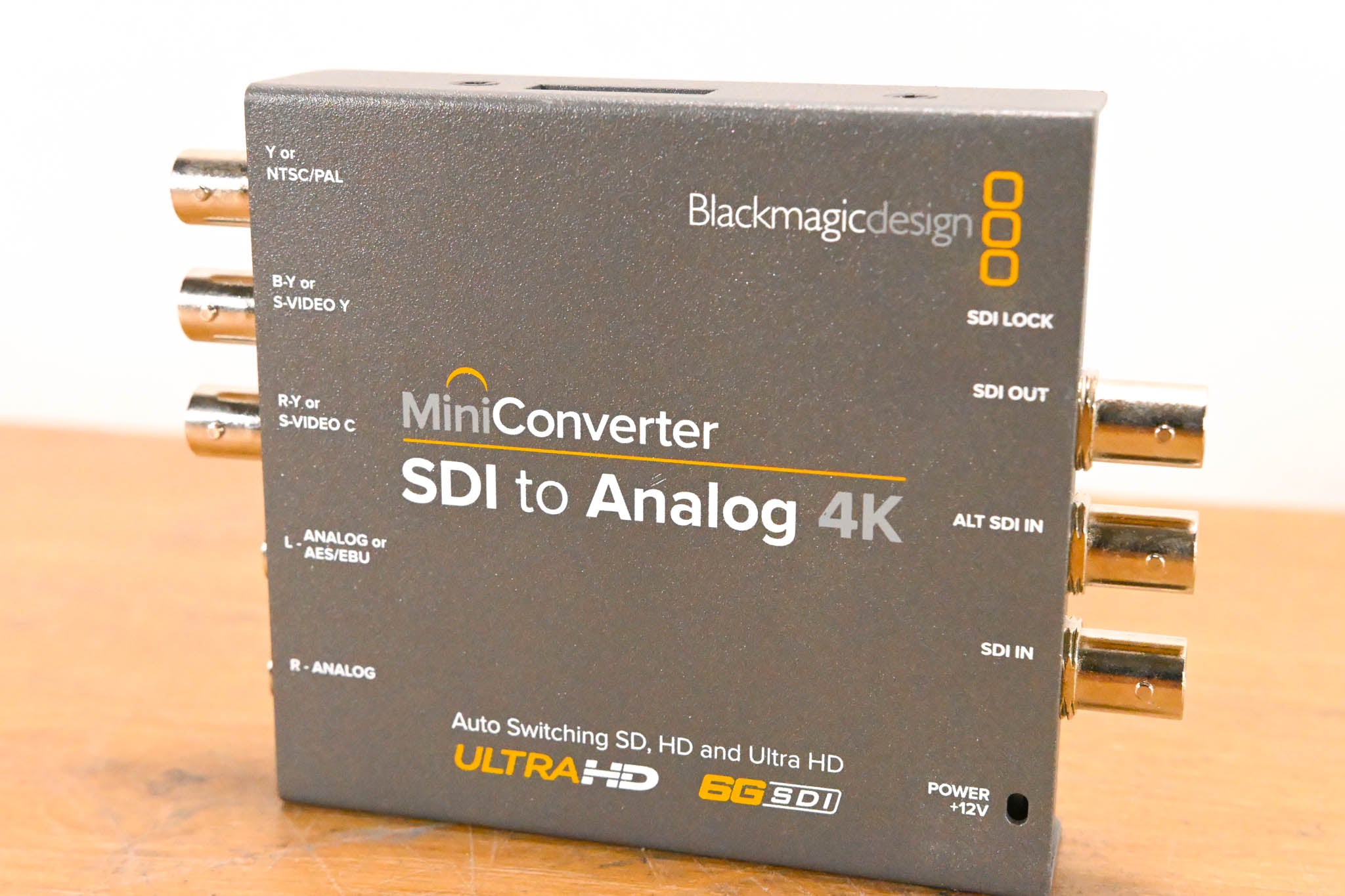 Blackmagic Design Mini Converter SDI to Analog 4K (NO POWER SUPPLY)