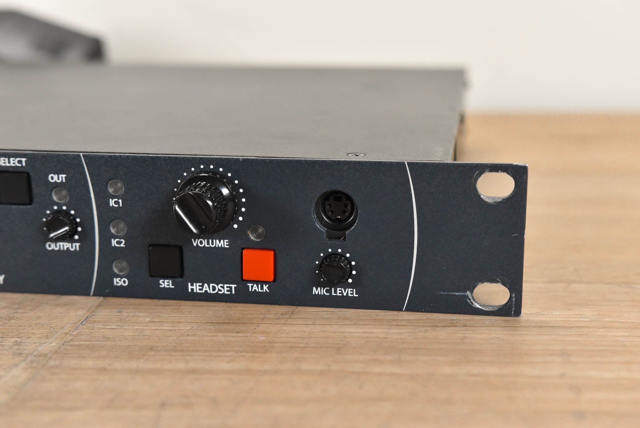 Clear-Com HME DX210 Digital Wireless Intercom System