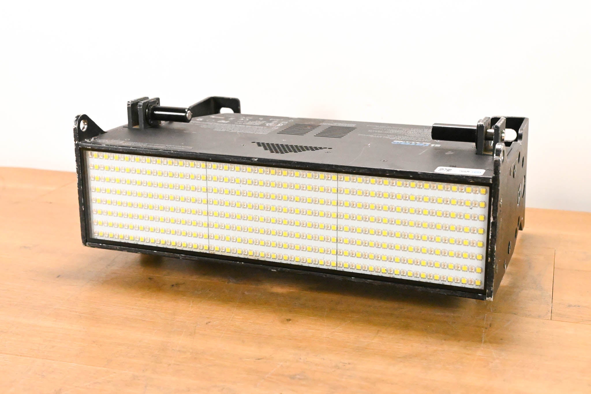 Philips Showline SL Nitro 510C RGBW LED Strobe Light