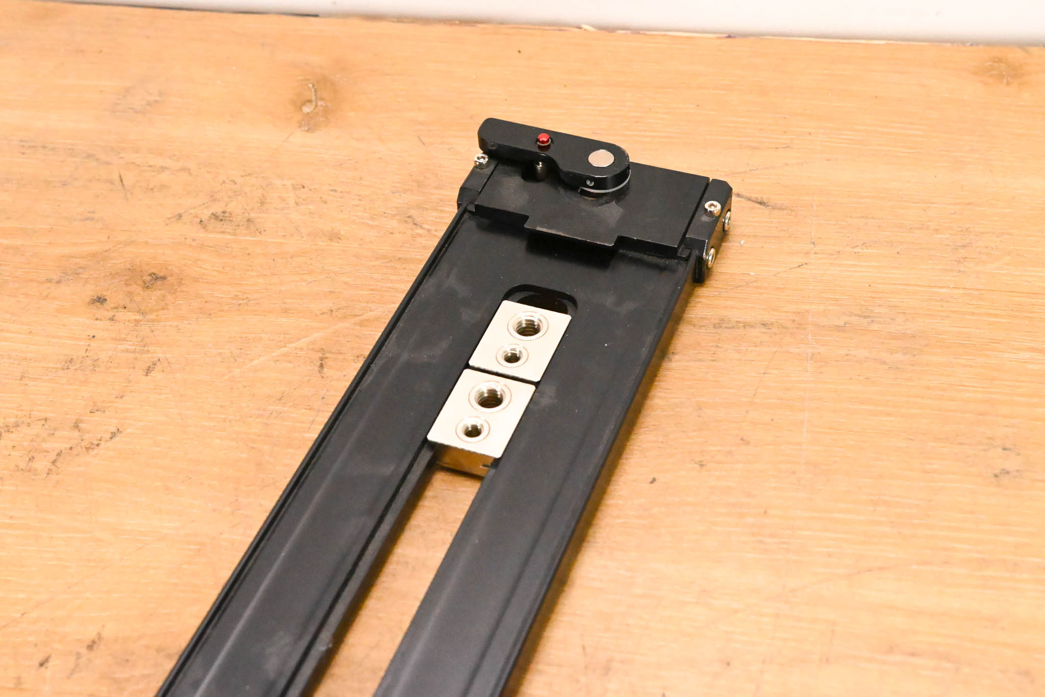 Hitachi TA-Z3 Tripod Quick Release Adapter