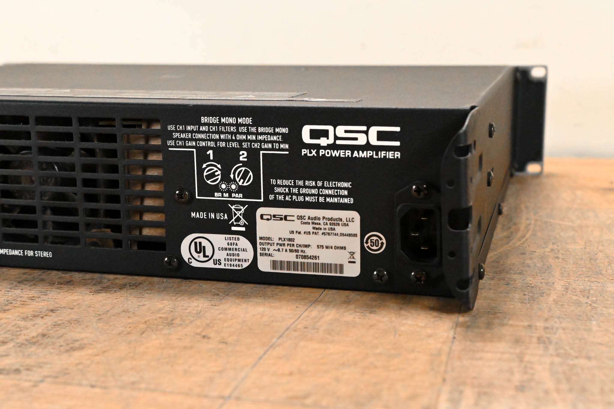 QSC PLX1802 2-Channel Power Amplifier