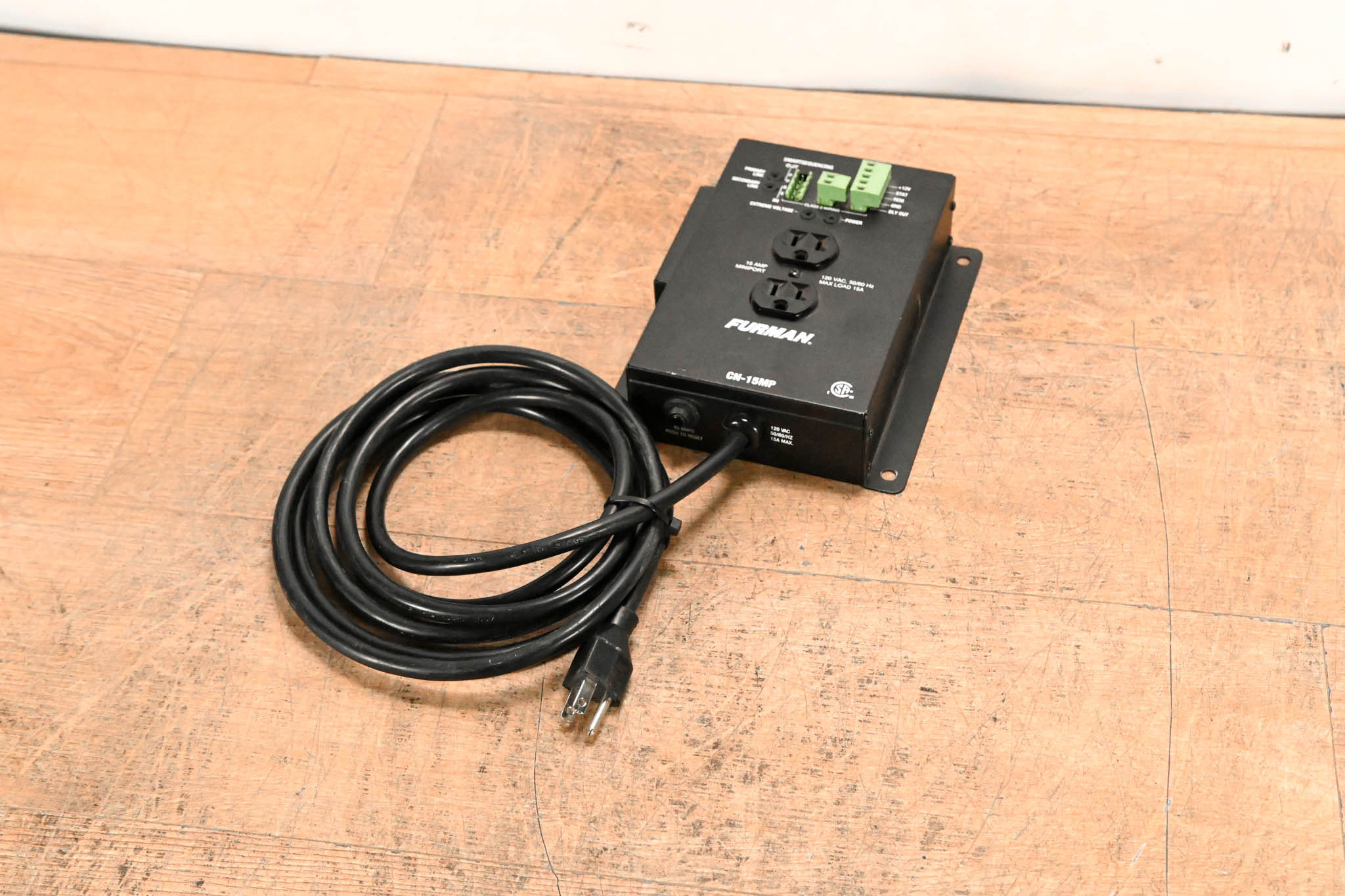 Furman CN-15MP Contractor Series MiniPort