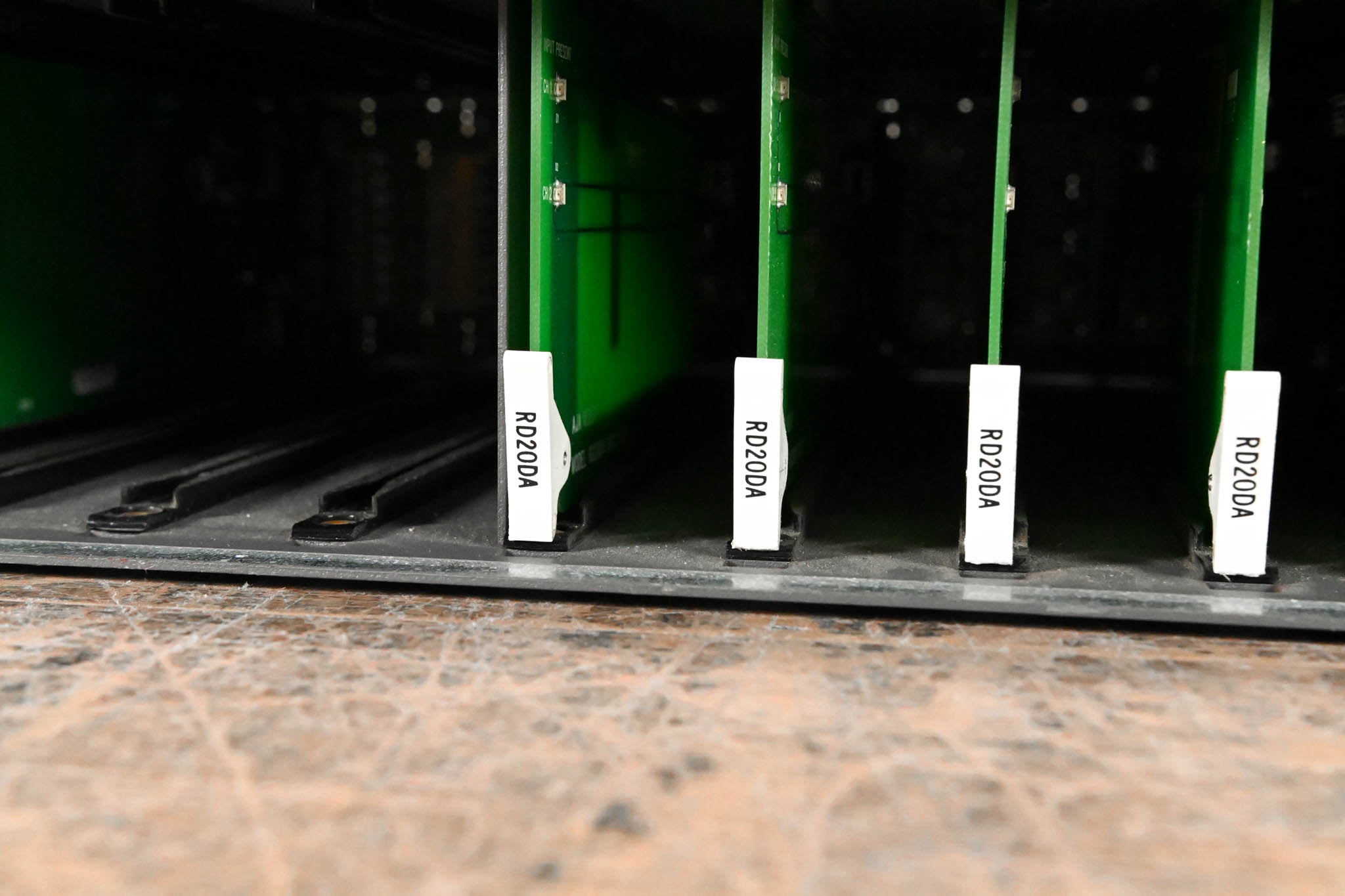 AJA FR2 R-Series 2RU 10-Slot Rackmount Frame with Cards