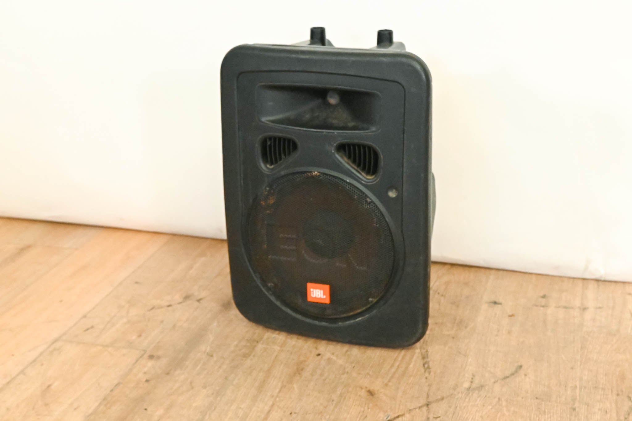 JBL EON10 G2 10" 2-Way Powered Speaker