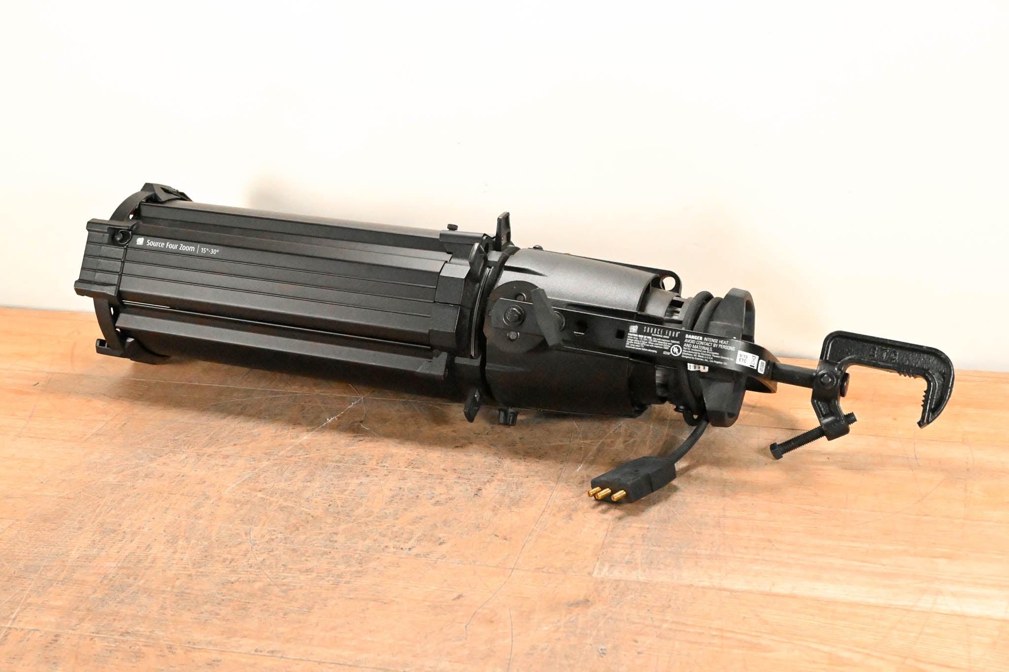 ETC Source Four Zoom 15-30 Degree 750 Ellipsoidal Light