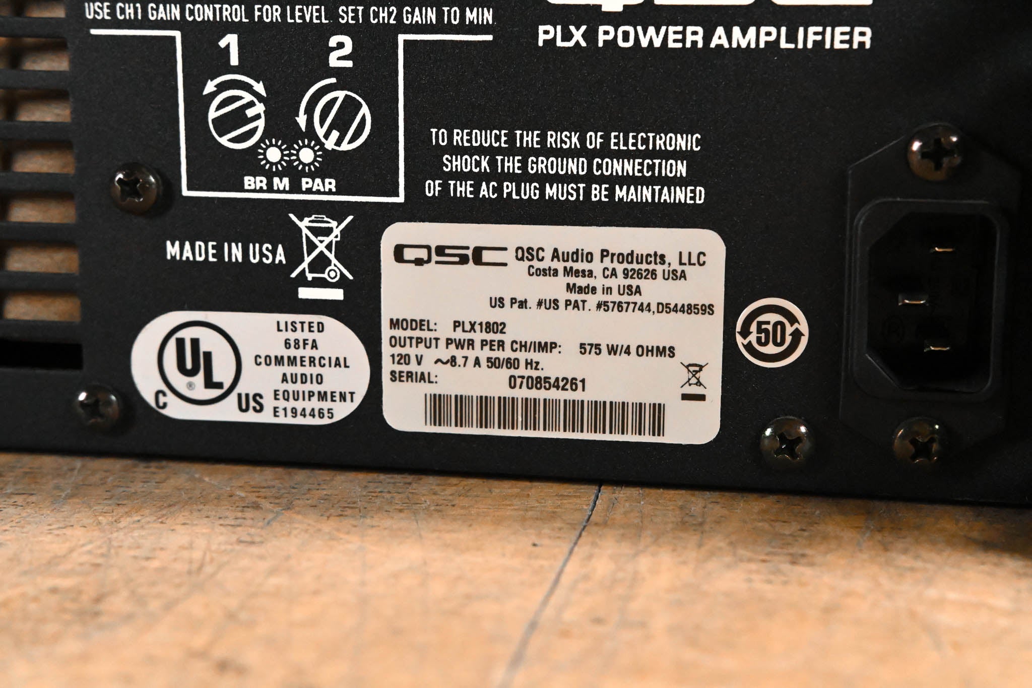 QSC PLX1802 2-Channel Power Amplifier