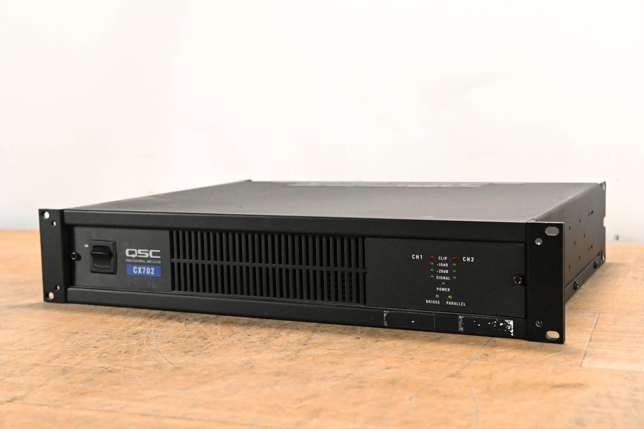 QSC CX702 2-Channel 700W Power Amplifier