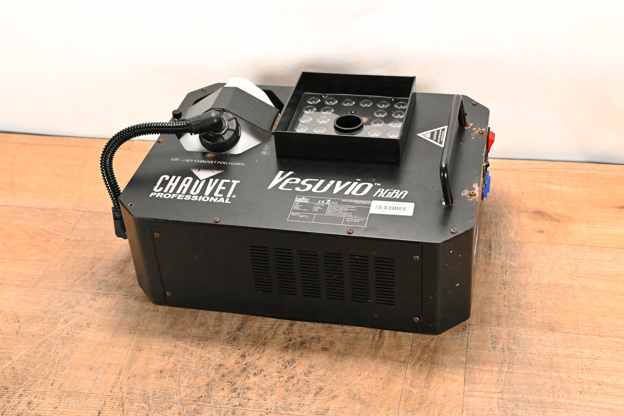 Chauvet Vesuvio RGBA Iluminated Fog Machine