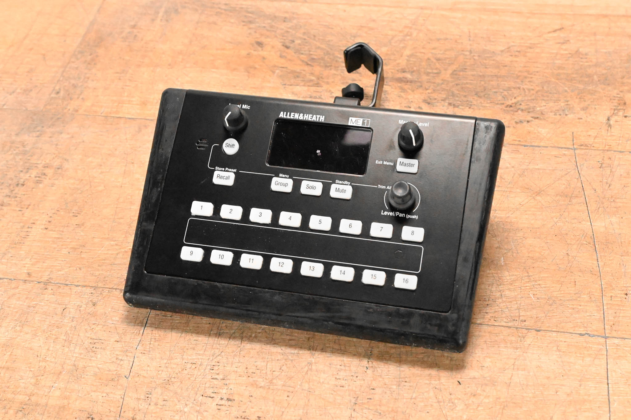 Allen & Heath ME-1 Personal Monitor Mixer