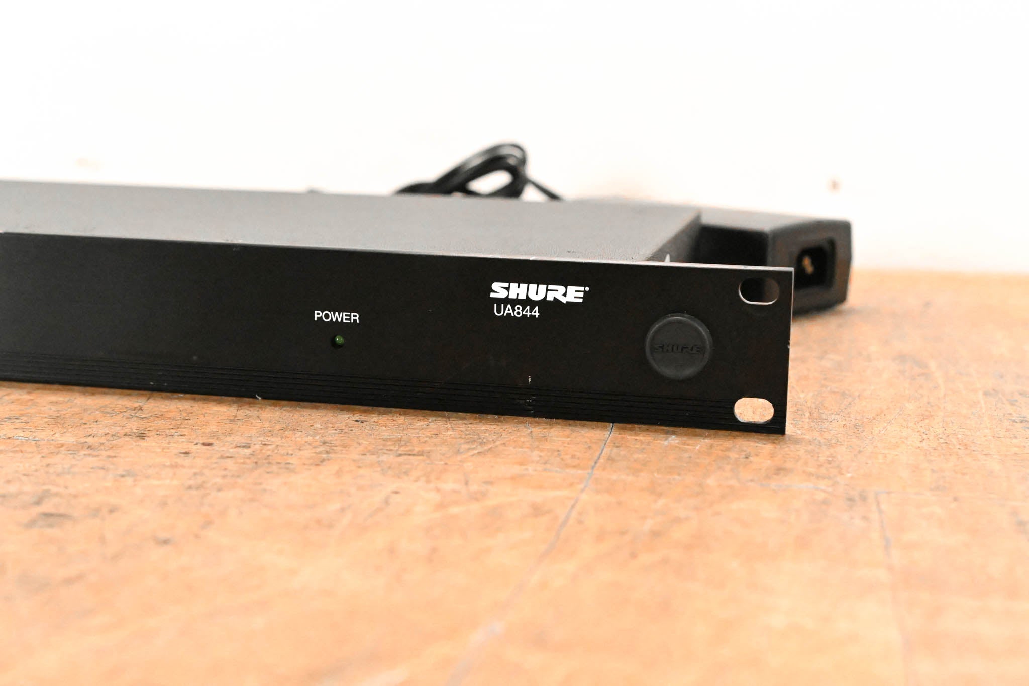 Shure UA844SWB Antenna Distribution System - 470-952 MHz