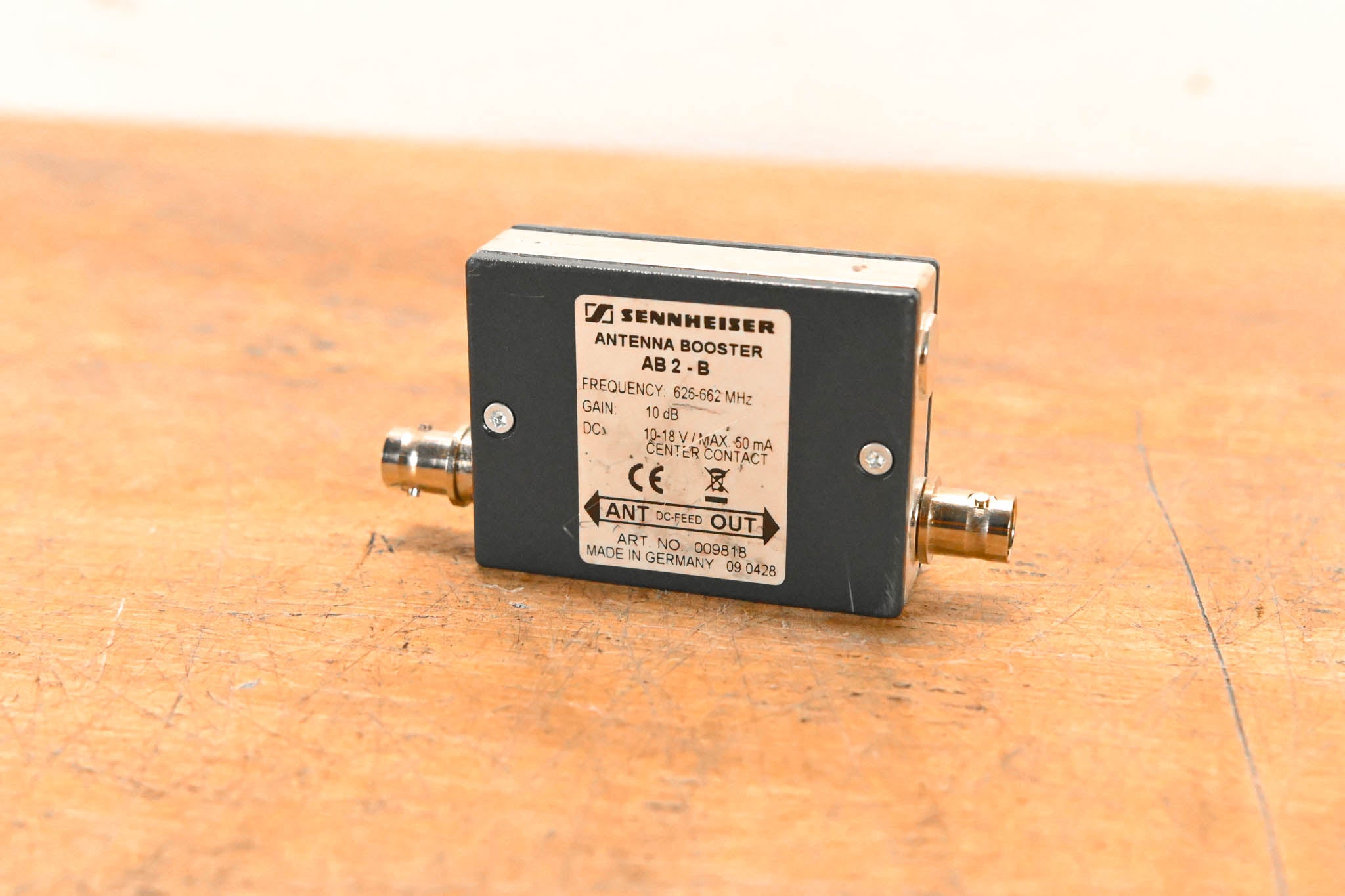 Sennheiser AB2-B Antenna Booster 626-662 MHz