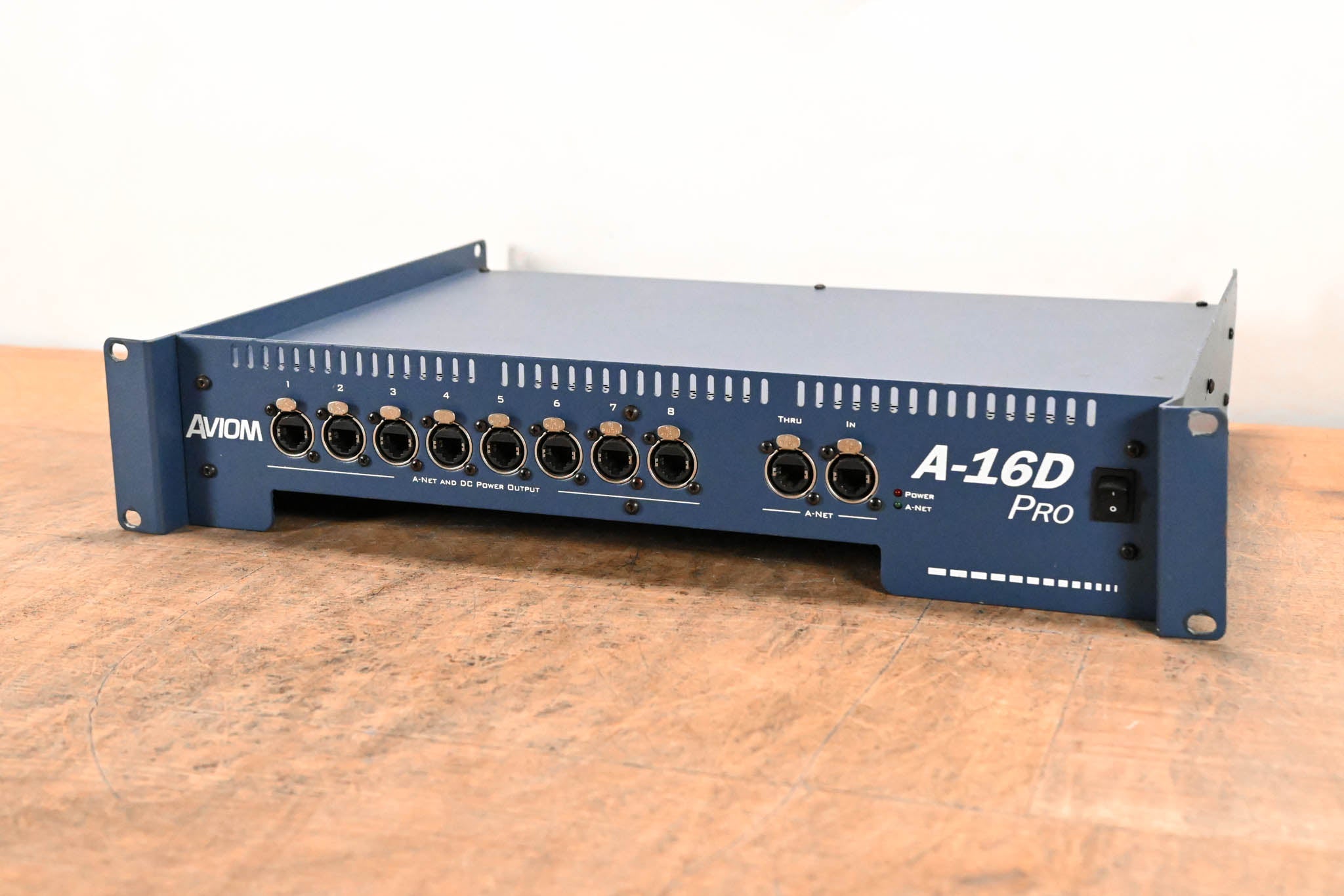 Aviom A-16D Pro A-Net Distributor