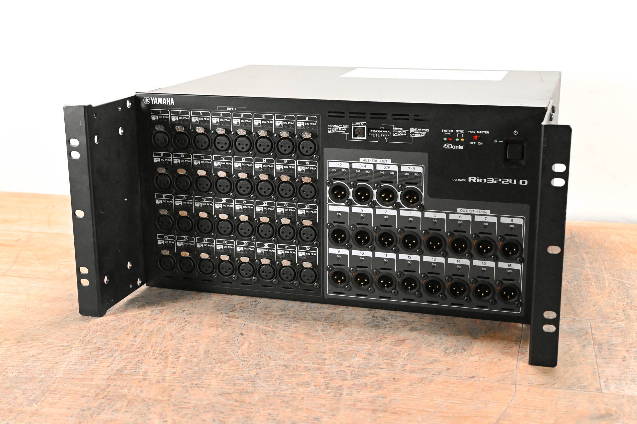 Yamaha Rio3224-D Rio Series 32x16 Remote Stage Box