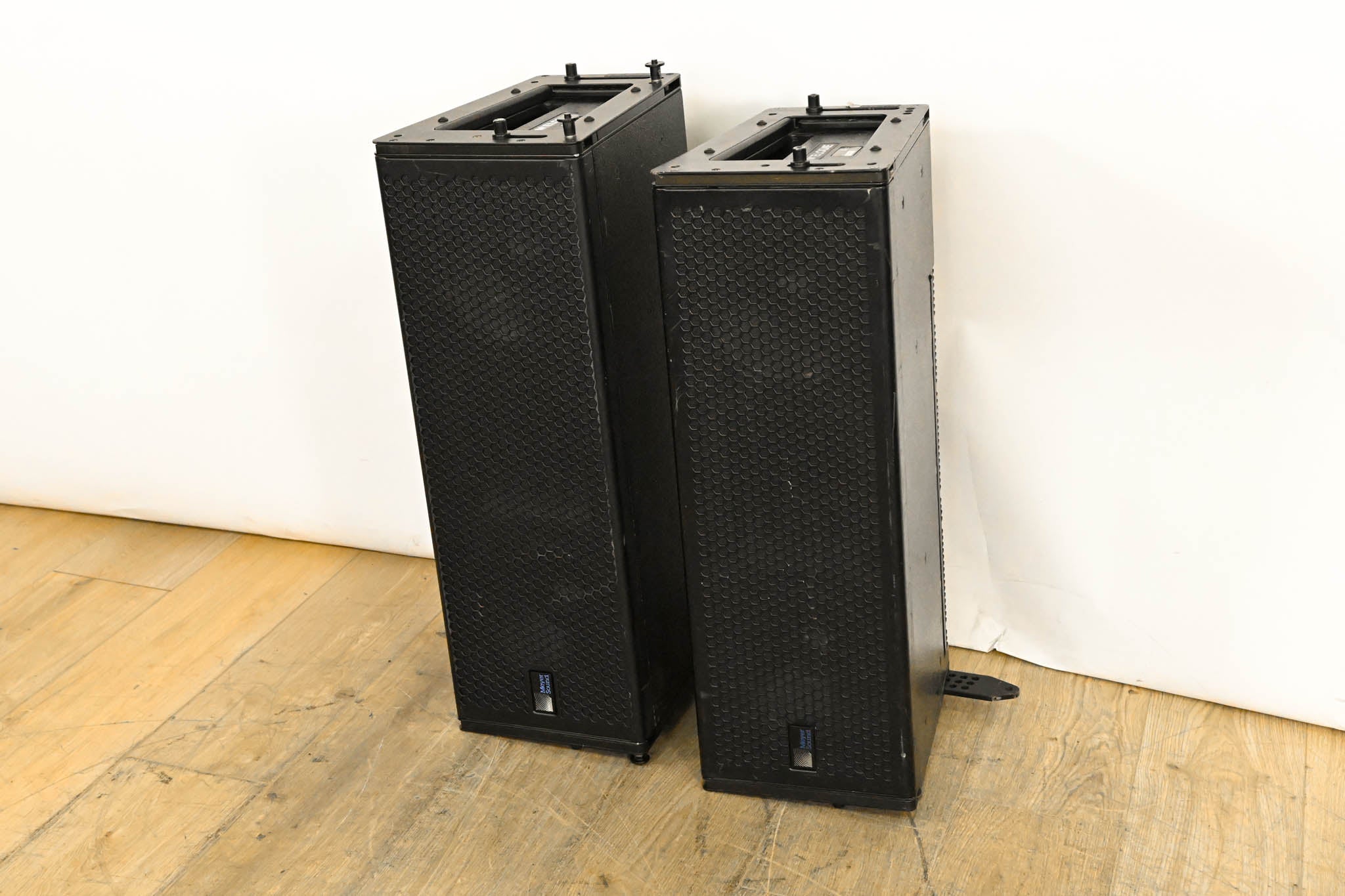 Meyer Sound M'elodie High-Power Curvilinear Array Loudspeaker (PAIR)